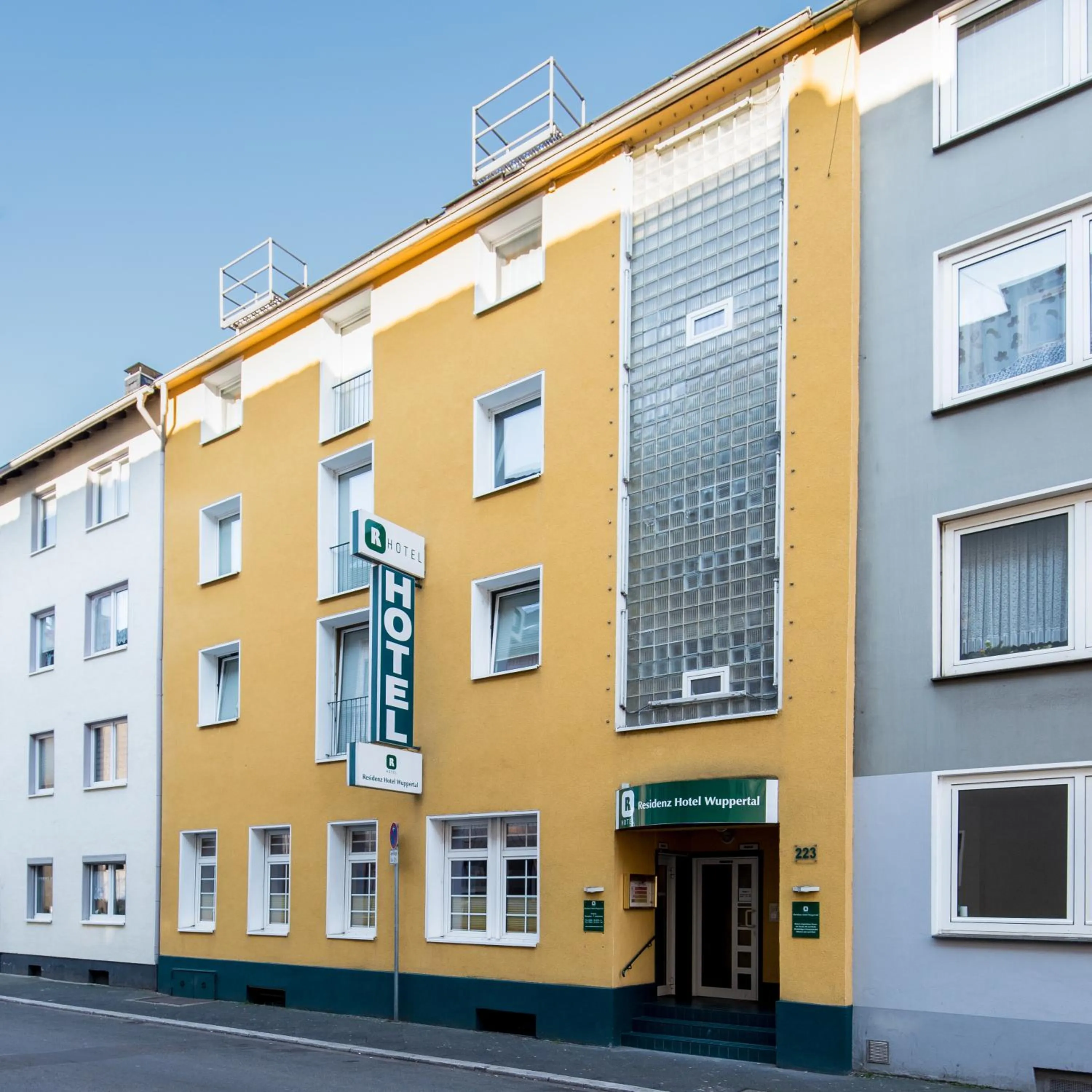 Property building in Residenz Hotel Wuppertal