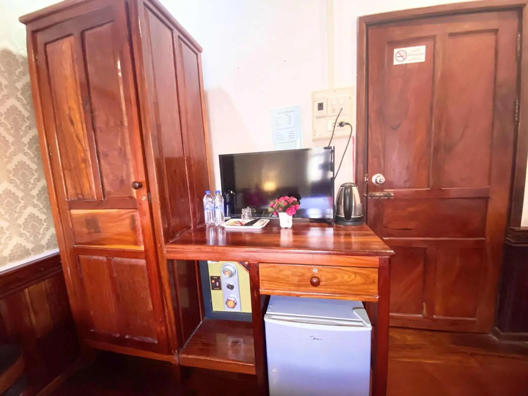 Villay Vanh Place House