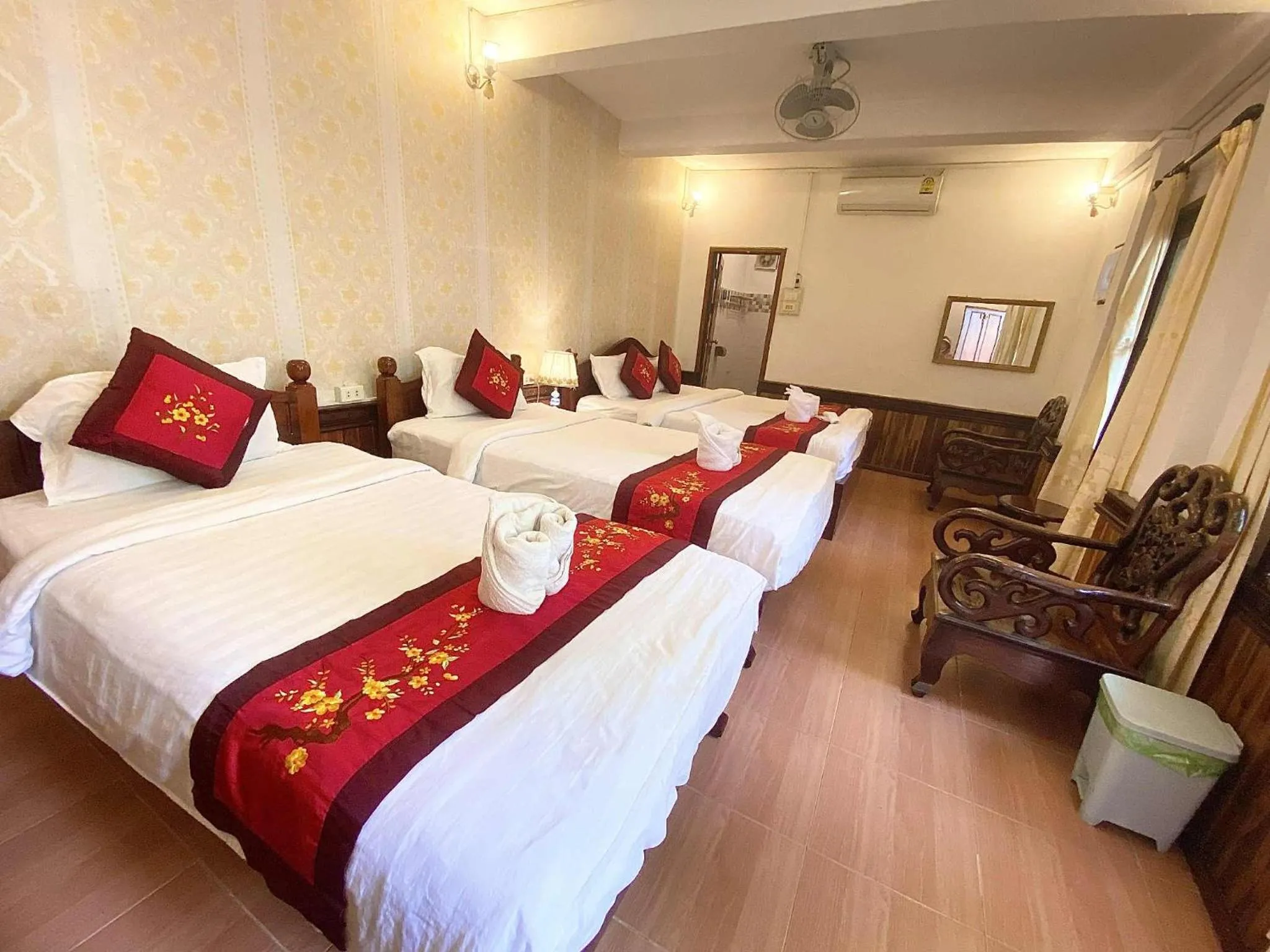 Bed in Villay Vanh Place House