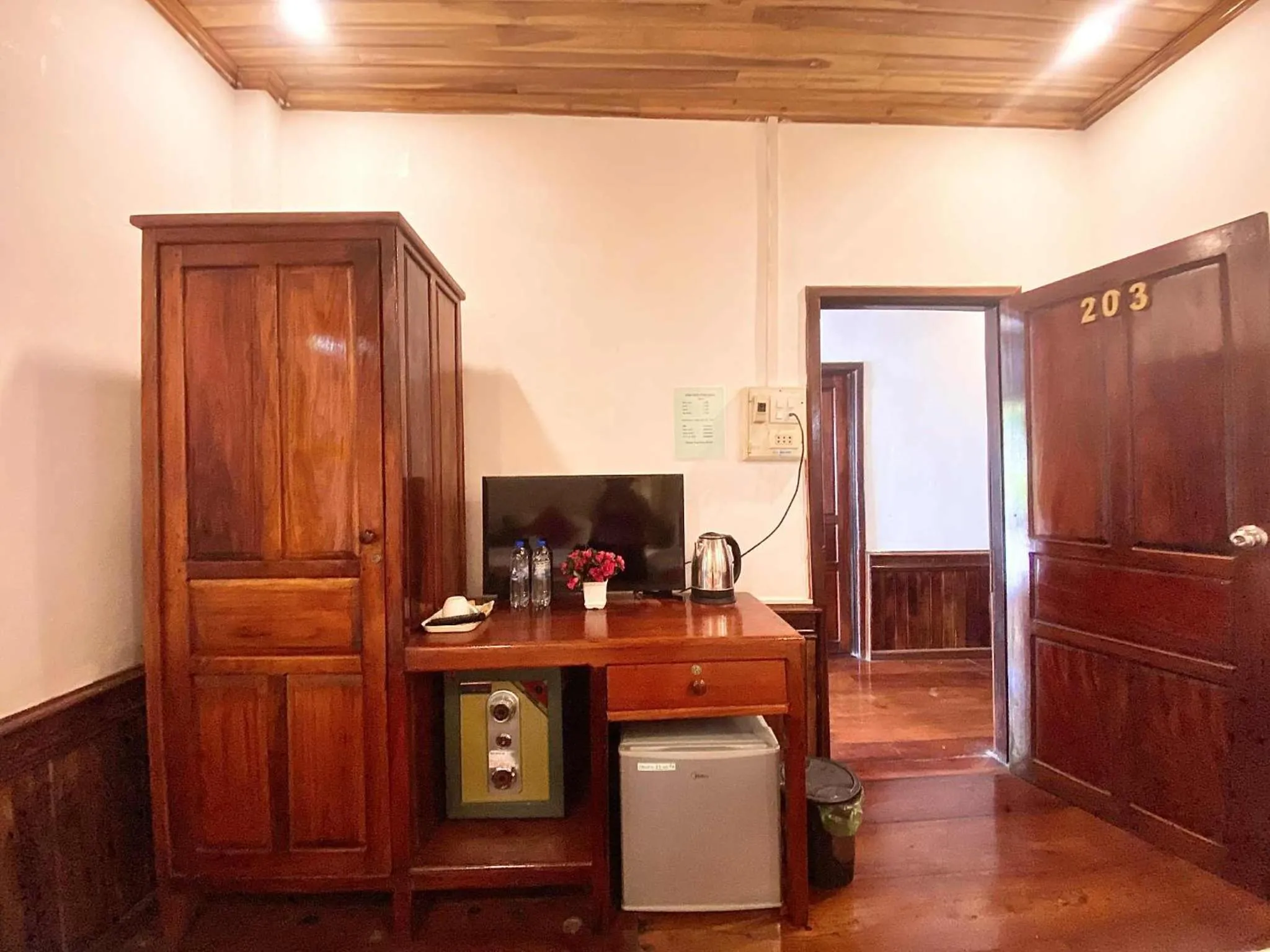 Villay Vanh Place House