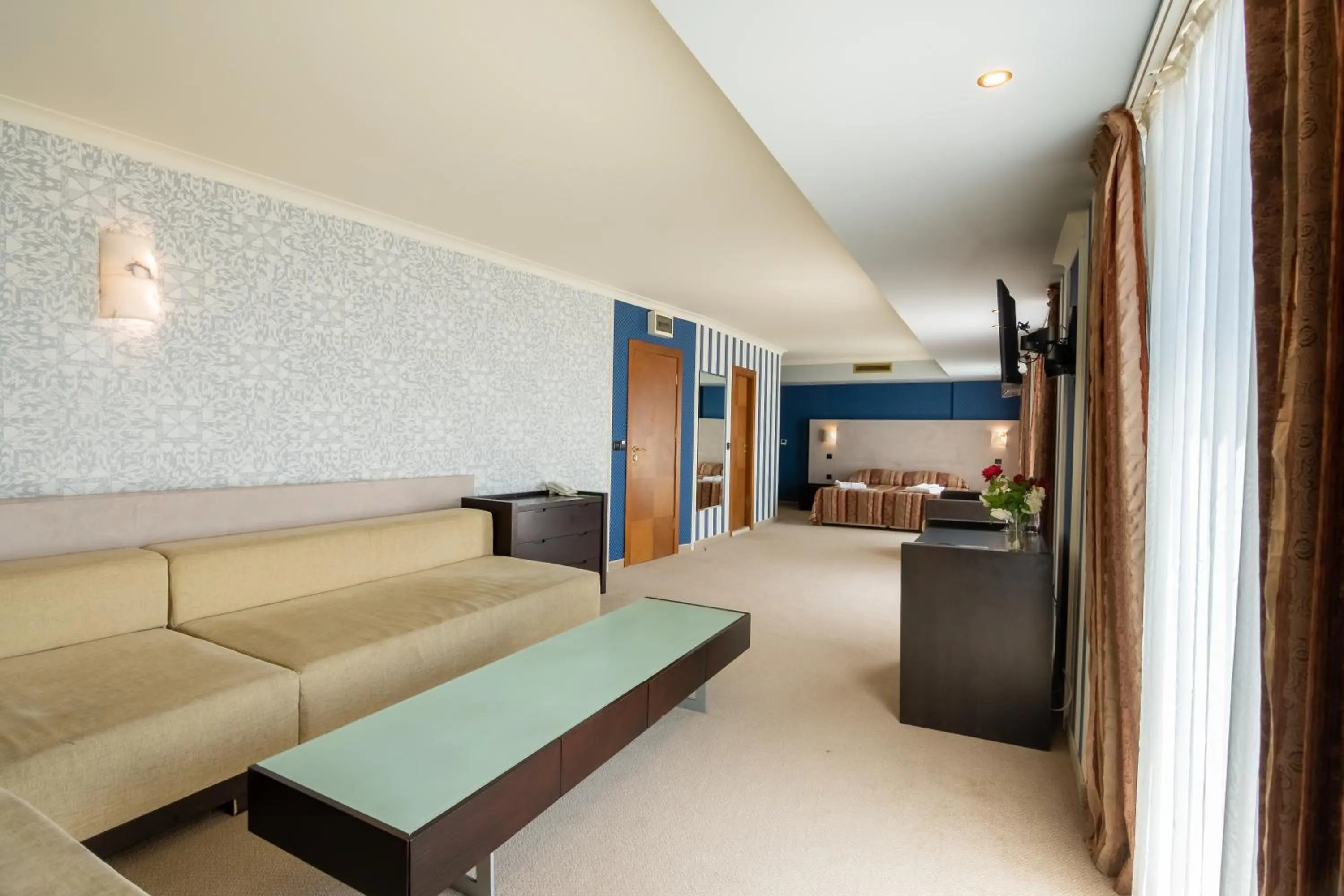 Photo of the whole room, Bed in Hotel Mistral