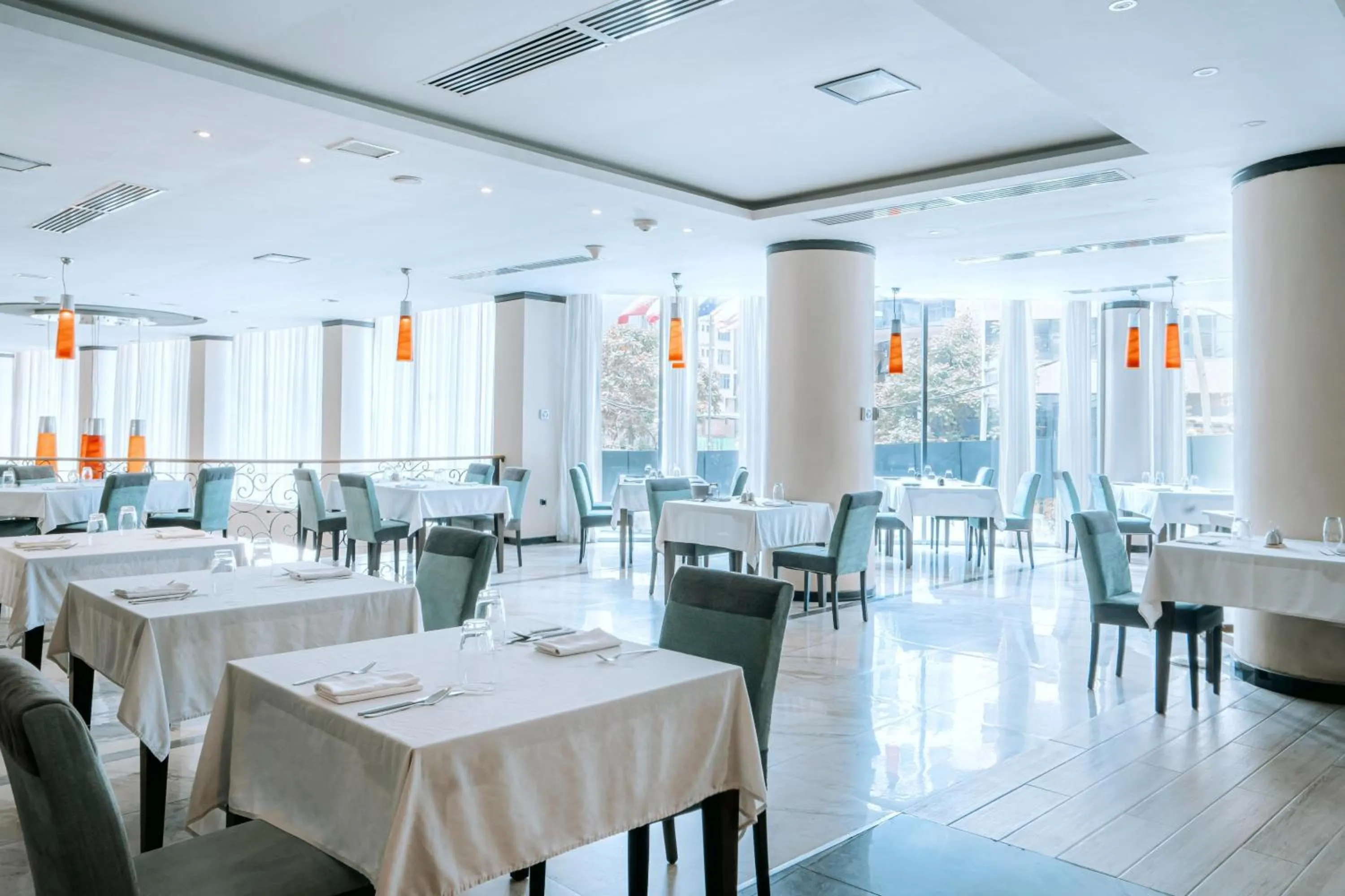 Restaurant/places to eat in Best Western Plus Addis Ababa