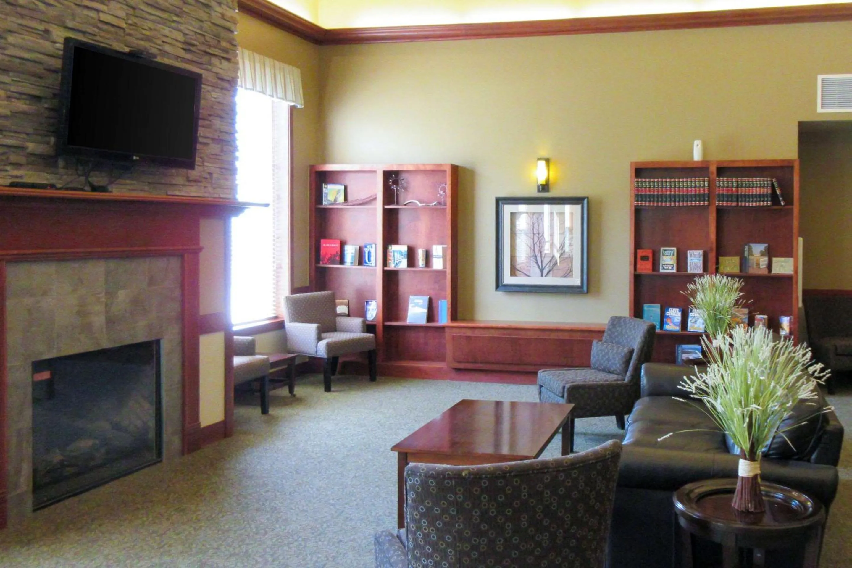 Lobby or reception in Clarion Hotel & Suites Williston