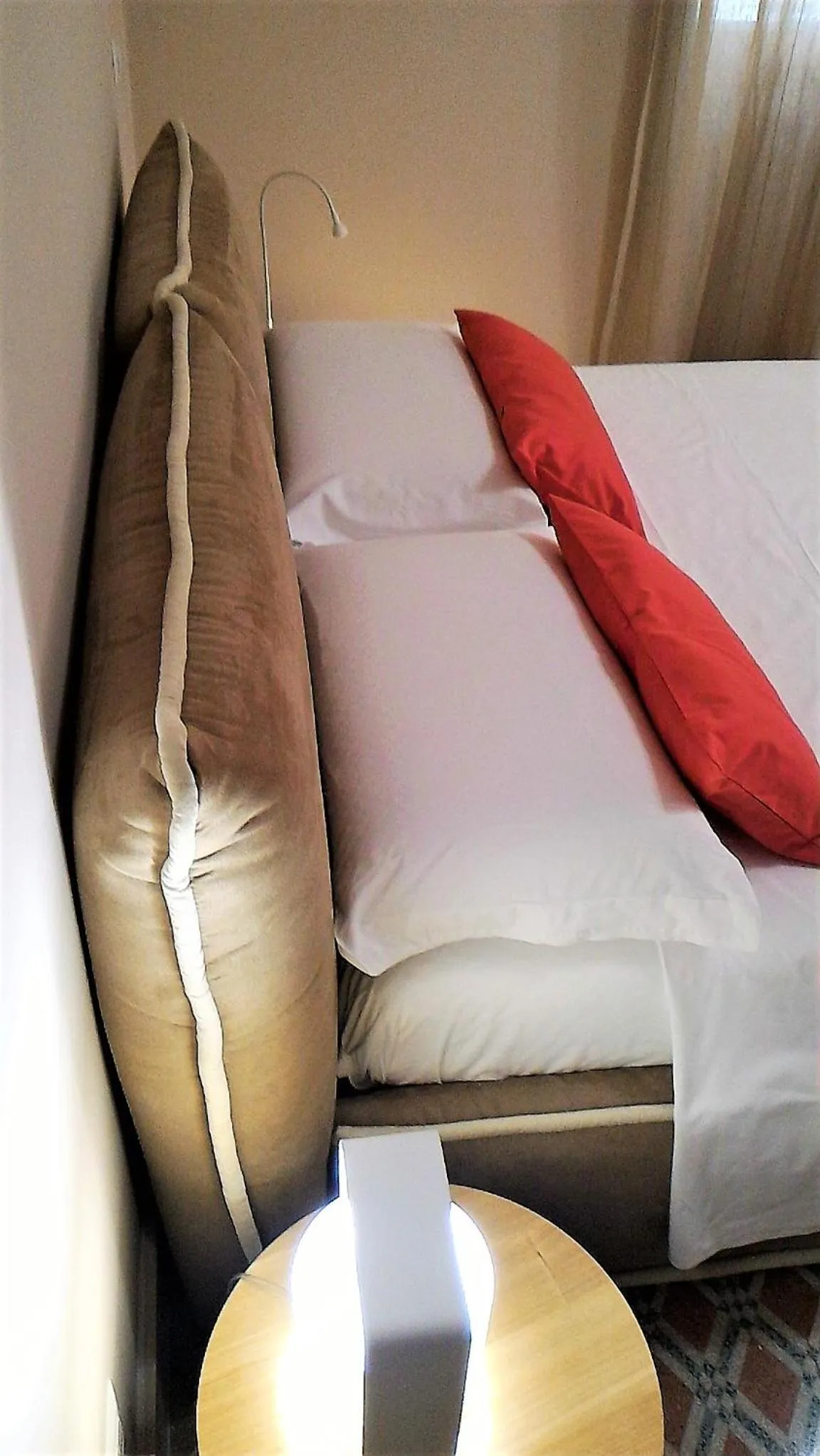 Photo of the whole room, Bed in Casa Isabela luxury rooms