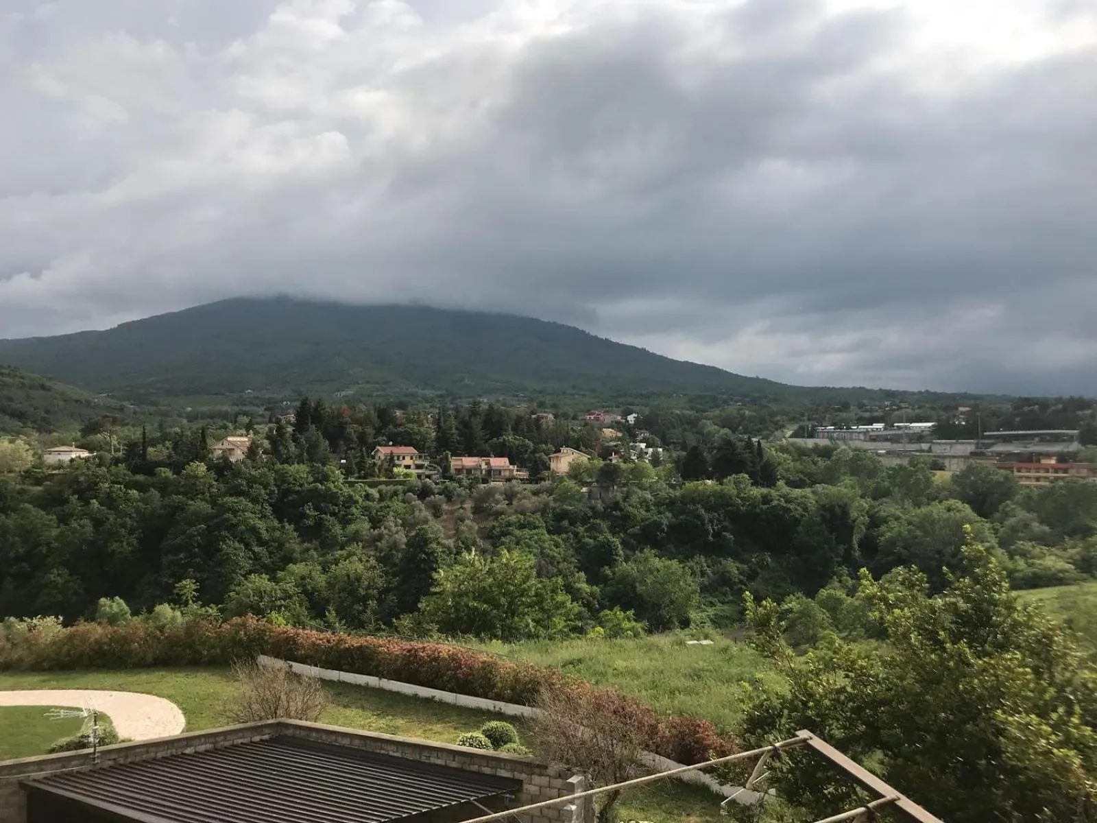 Mountain view in Casa Isabela luxury rooms