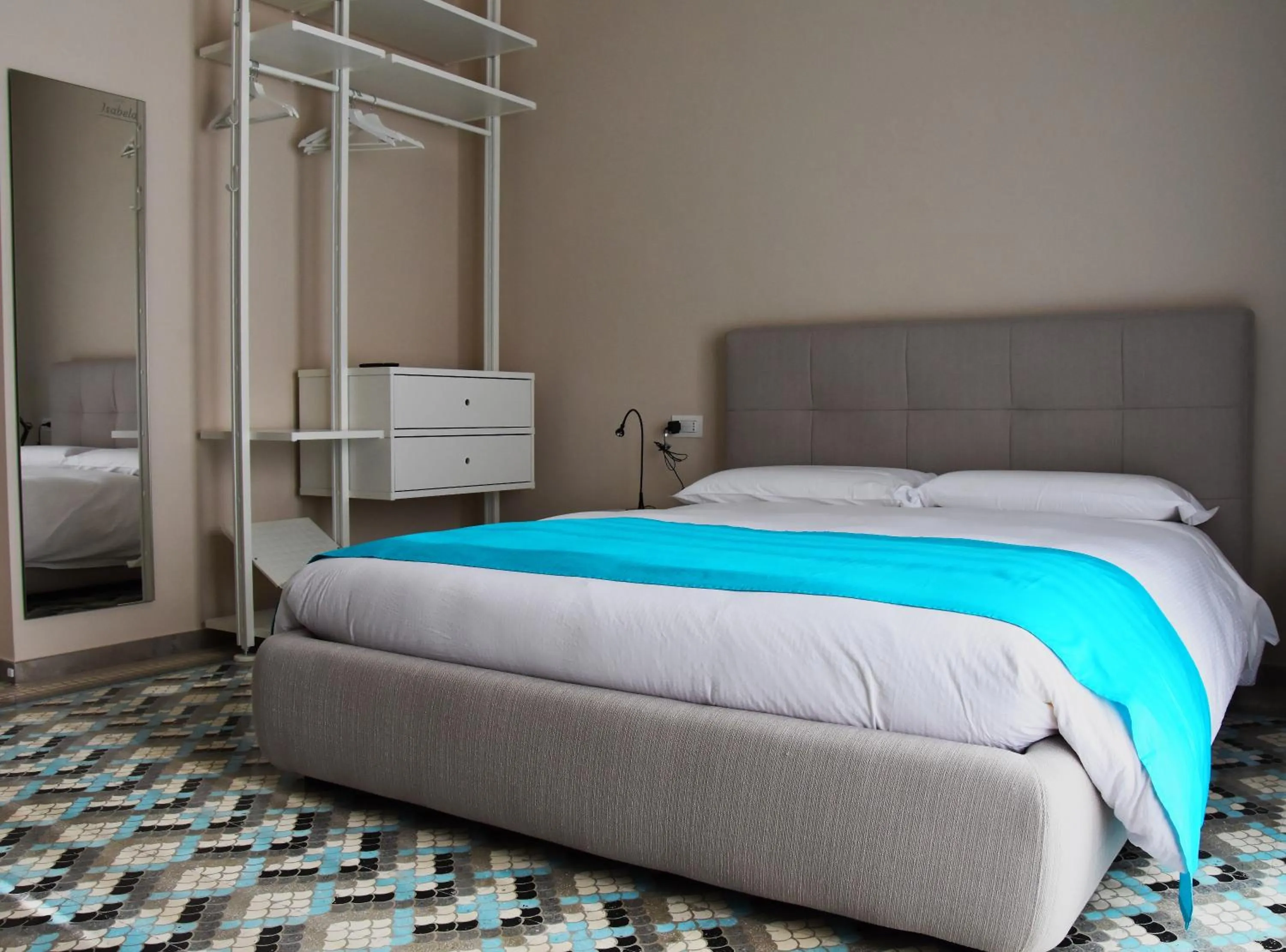 Bed in Casa Isabela luxury rooms