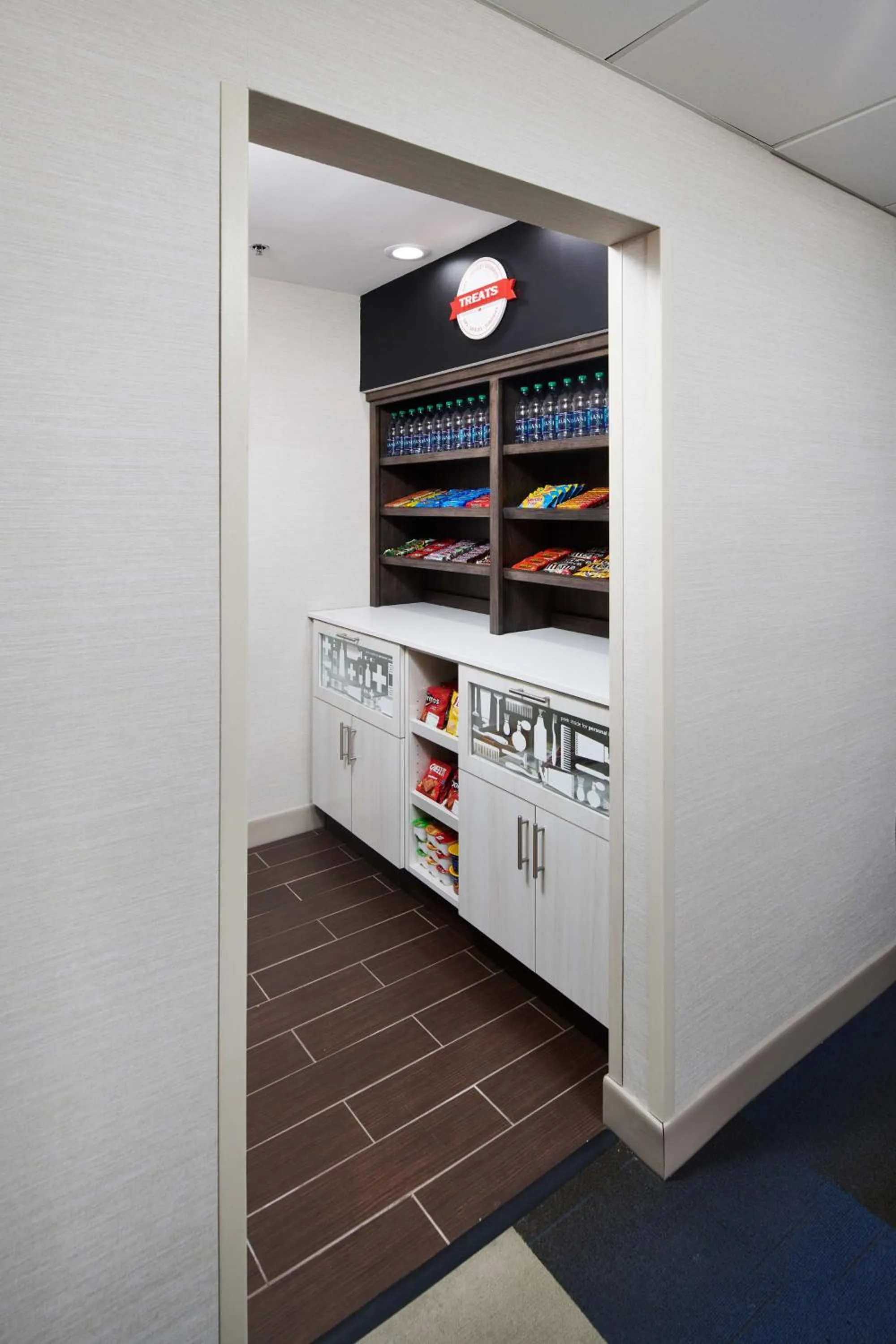 Restaurant/places to eat in Hampton Inn & Suites Chapel Hill/Durham