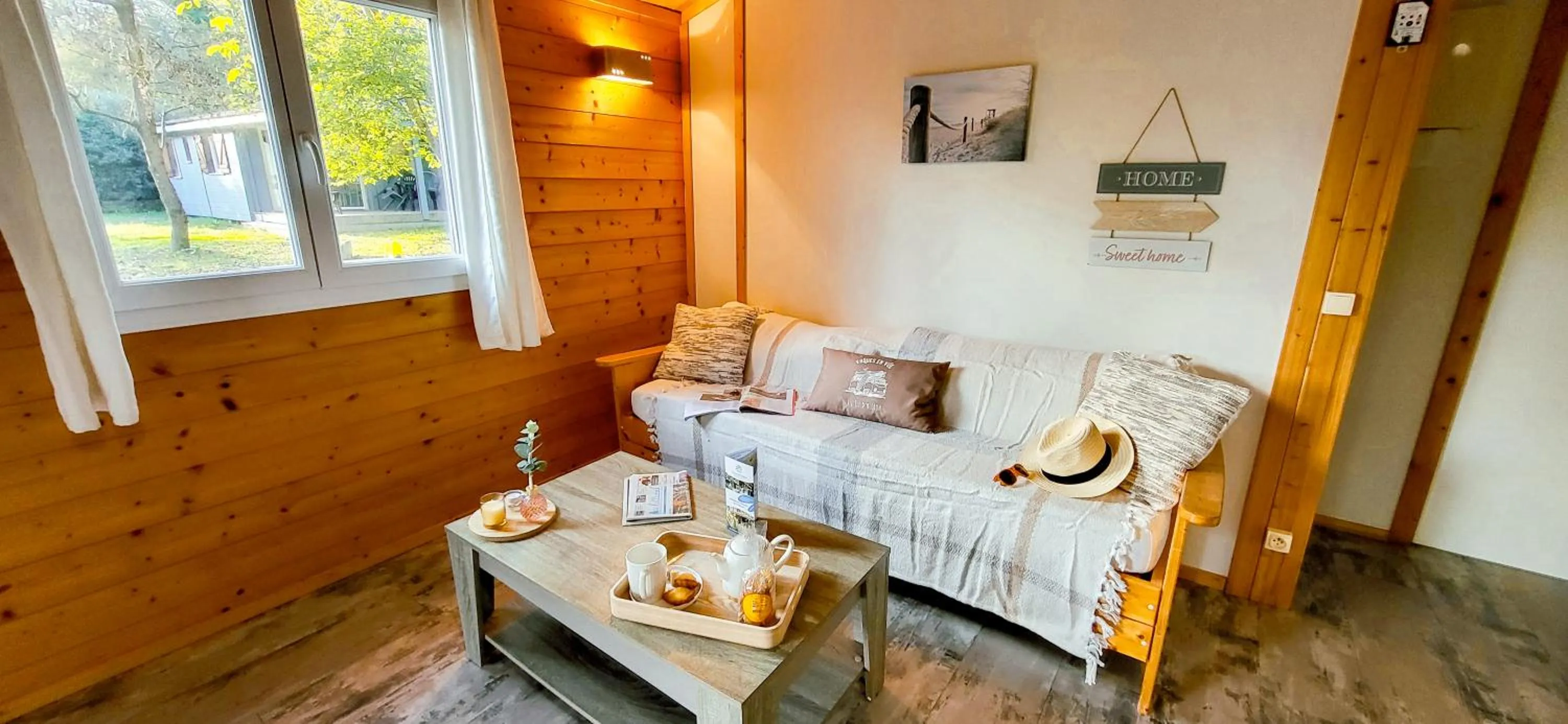 Seating area in Terres de France - Les Hameaux des Marines