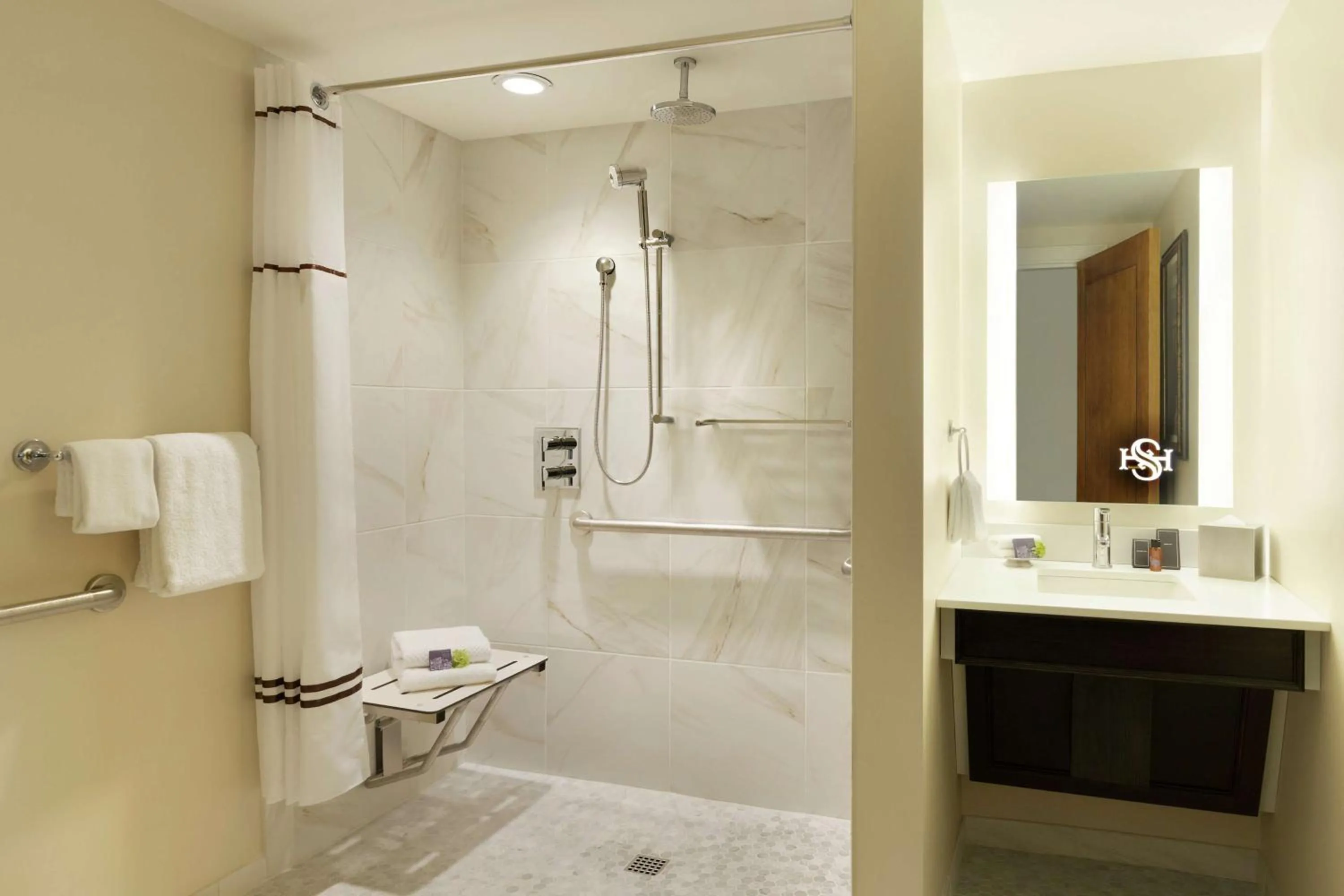 Bathroom in Hotel Saranac, Curio Collection By Hilton