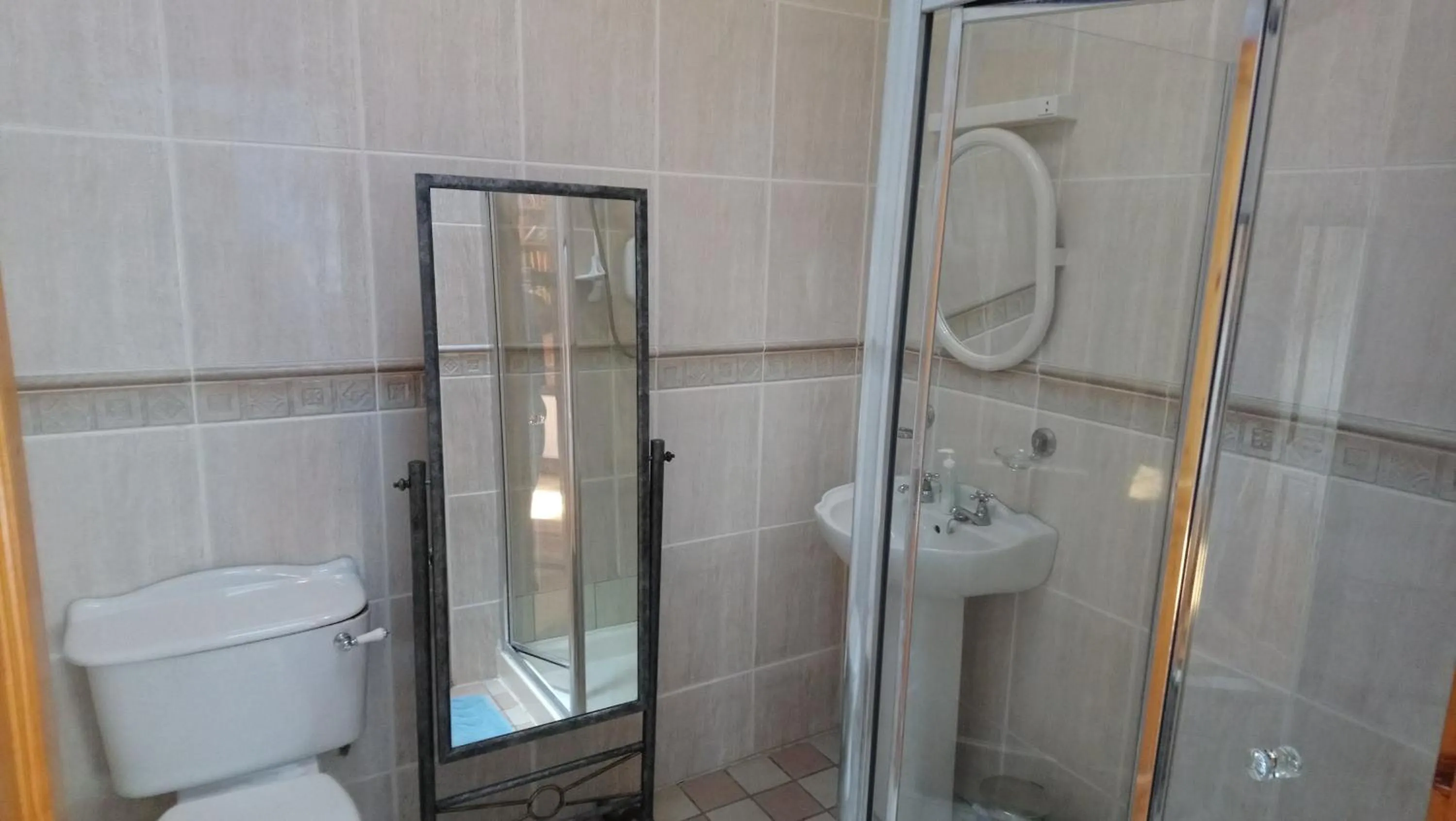 Bathroom in Knockaderry House