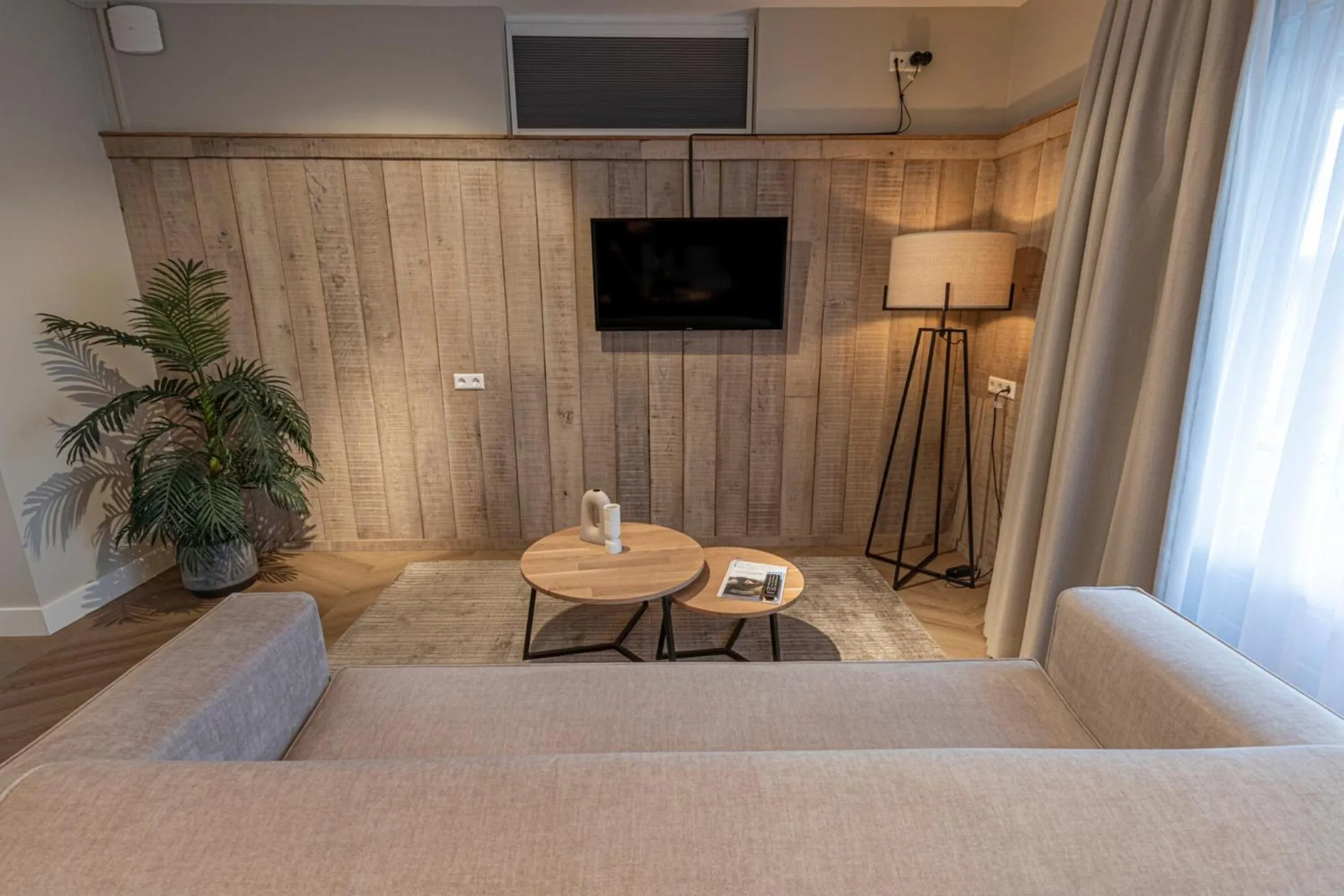 TV and multimedia, Bed in Strandstudio's Camperduin