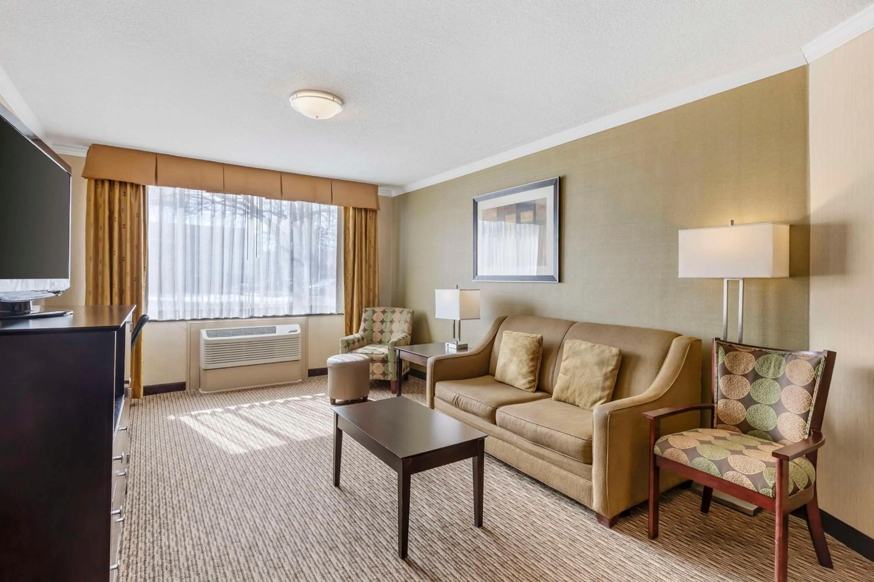 Bedroom in Best Western Watertown/Fort Drum