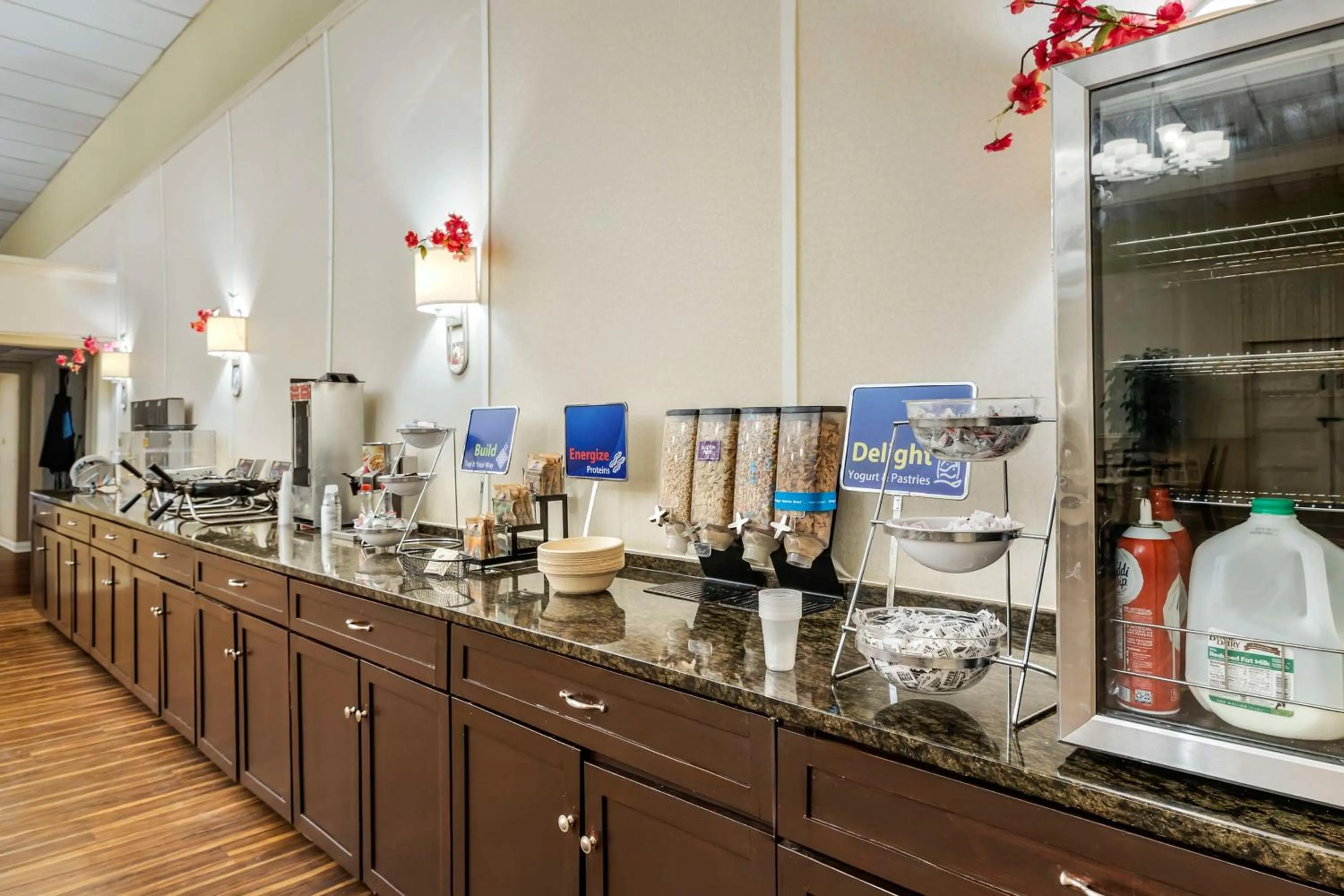 Breakfast in Best Western Watertown/Fort Drum