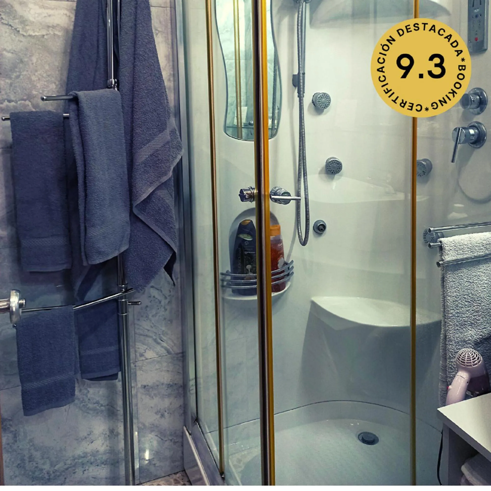 Bathroom in Lussuoso B&B