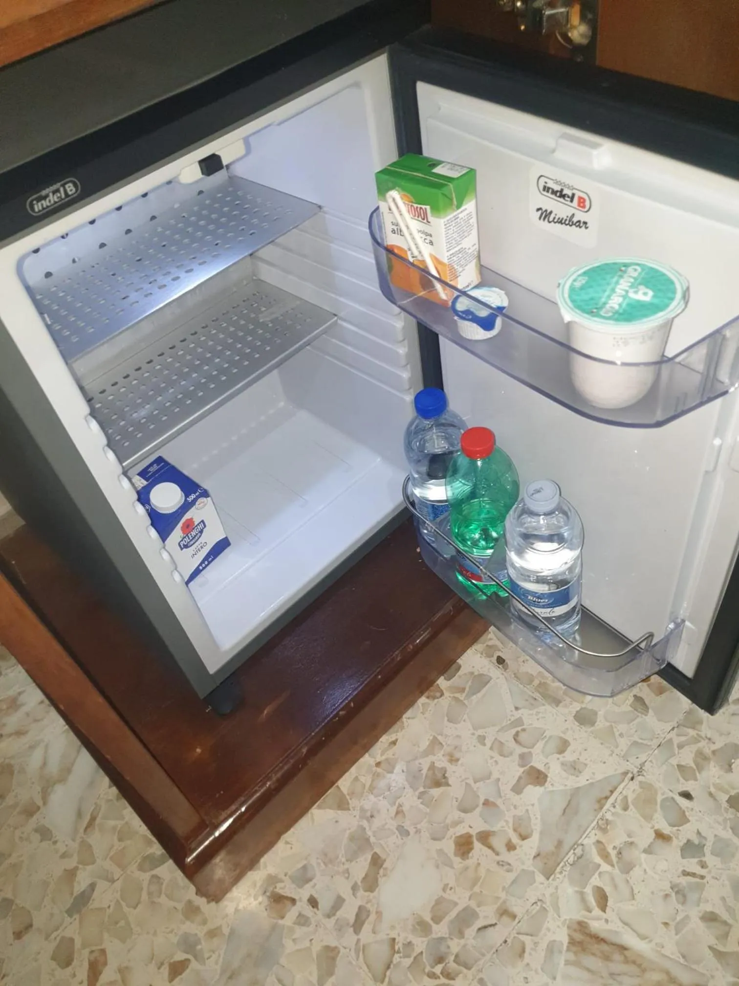 Breakfast in Lussuoso B&B