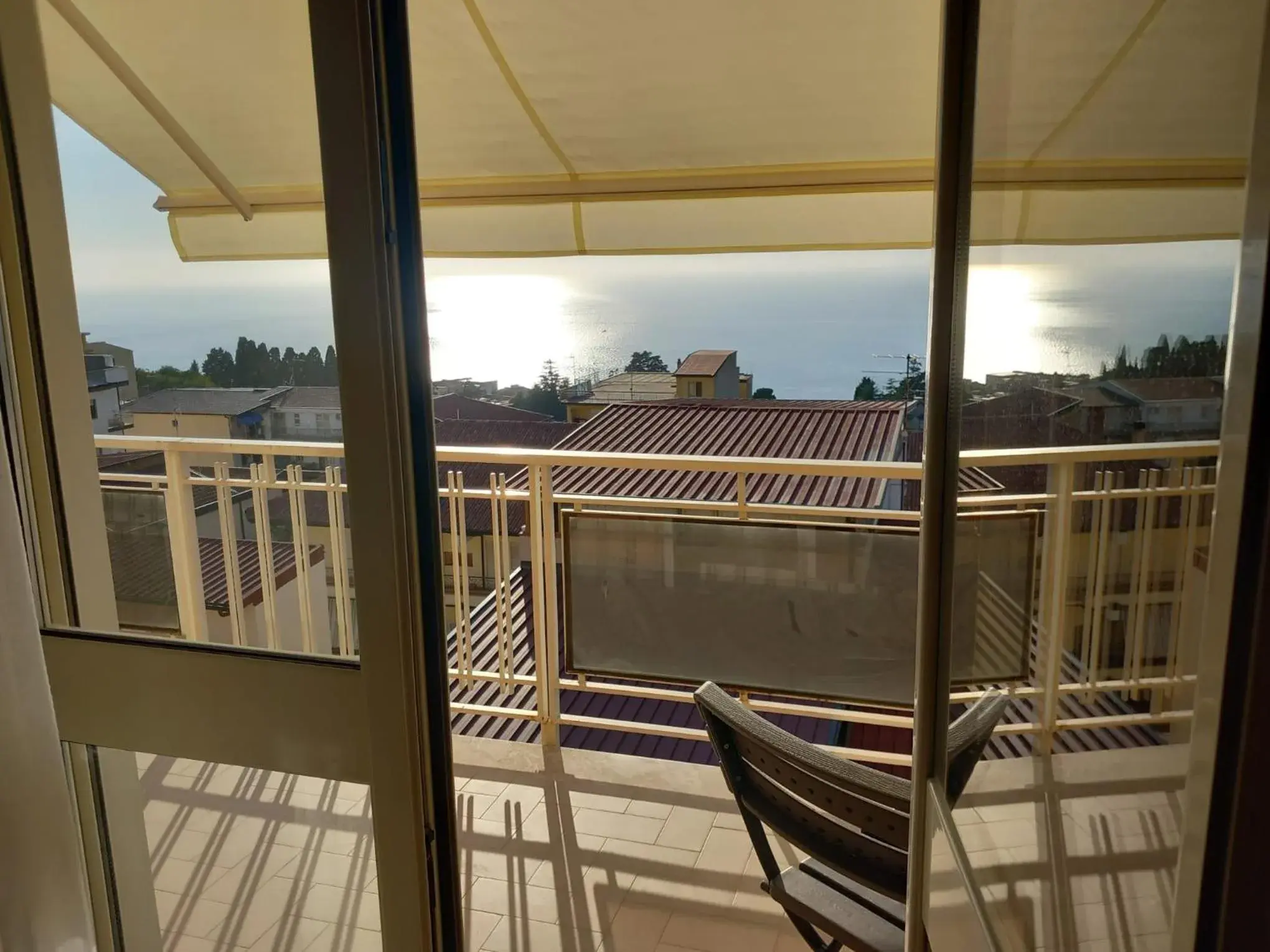 Junior Suite with Sea View in Lussuoso B&B Junior Suite with Sea View in Lussuoso B&B