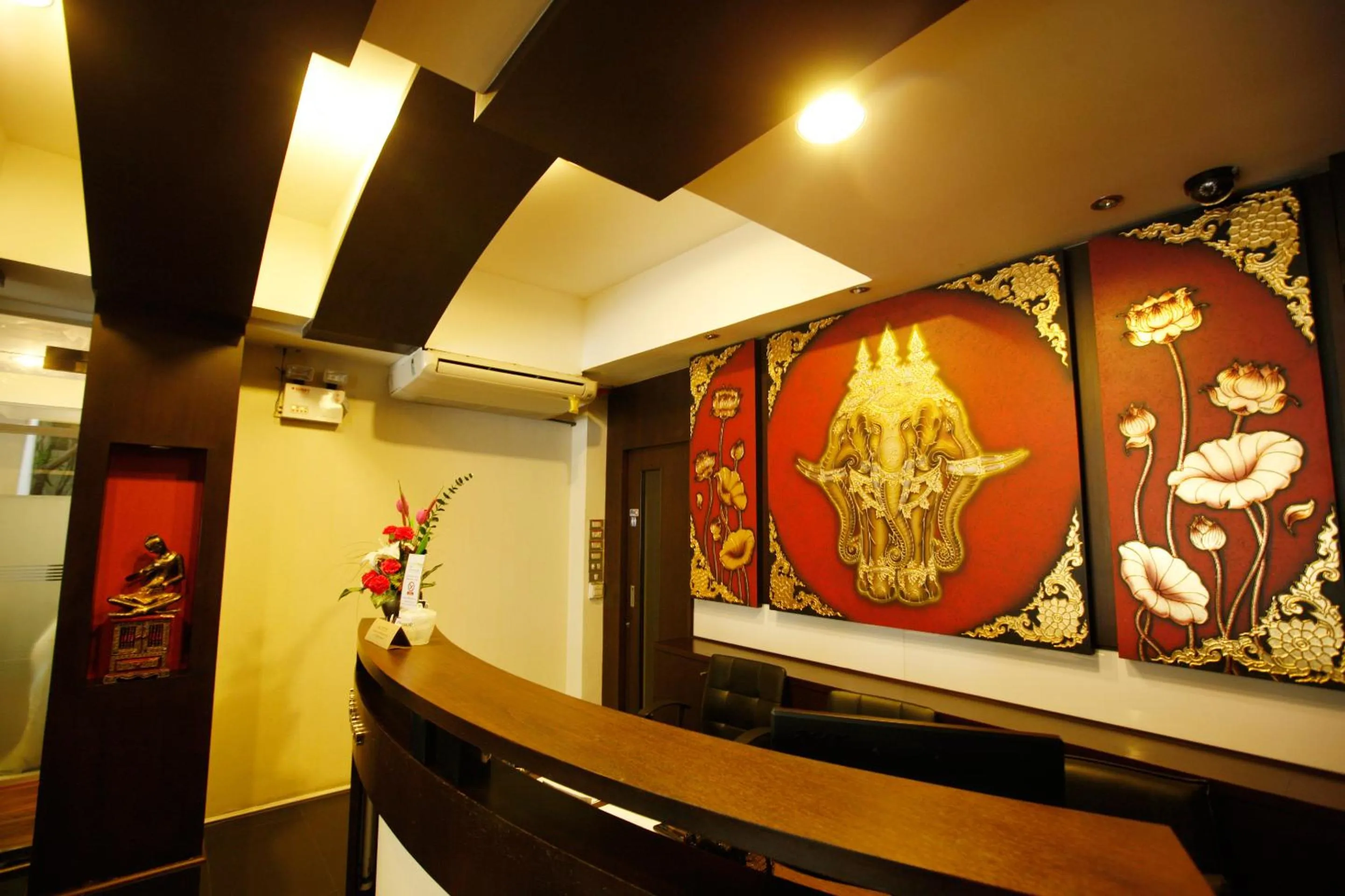 Lobby or reception in Mirth Sathorn Hotel