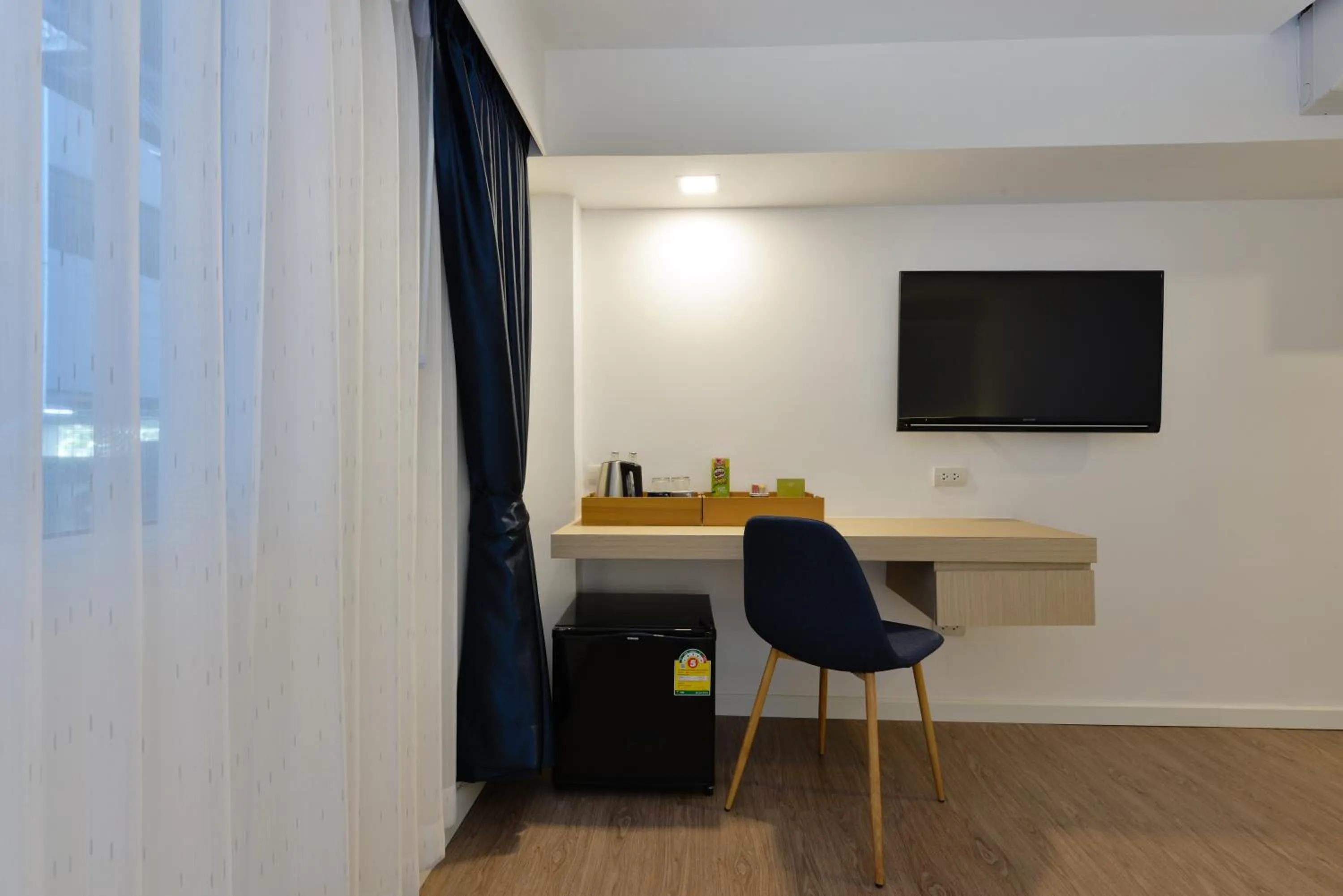 hair dresser in iCheck inn Sukhumvit 19