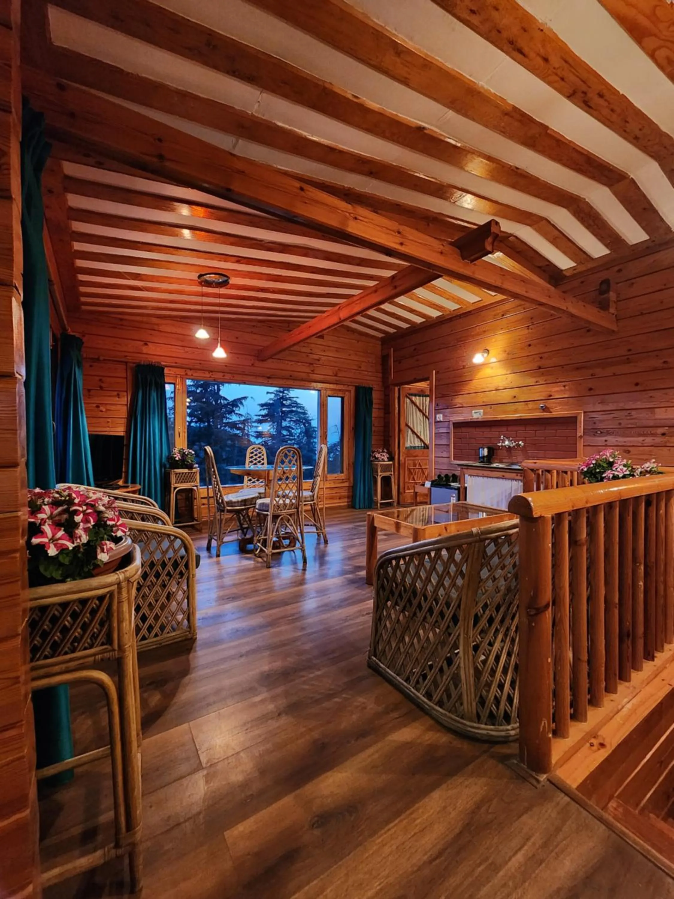 Living room in The Chalets Naldehra
