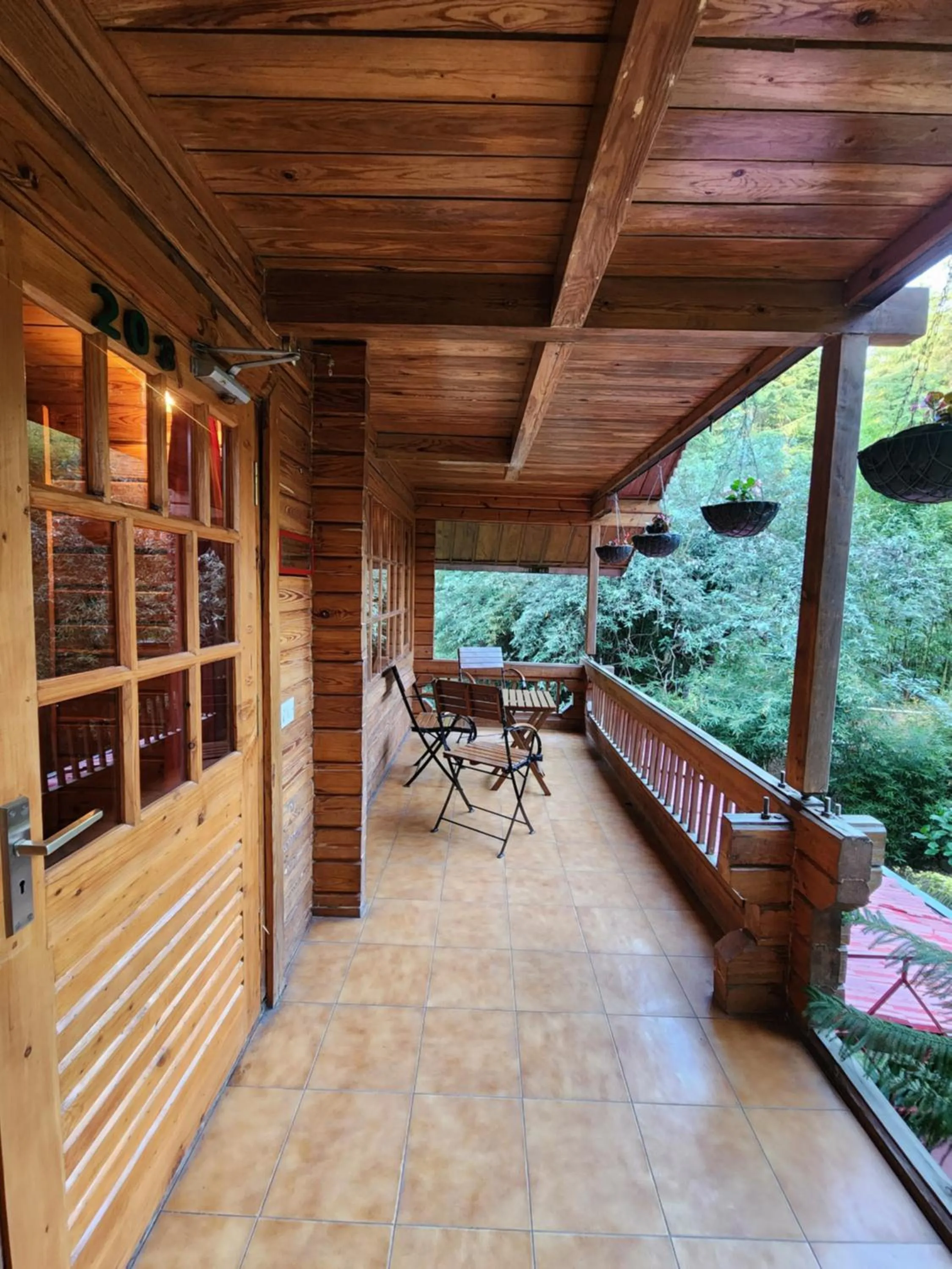 Balcony/Terrace in The Chalets Naldehra