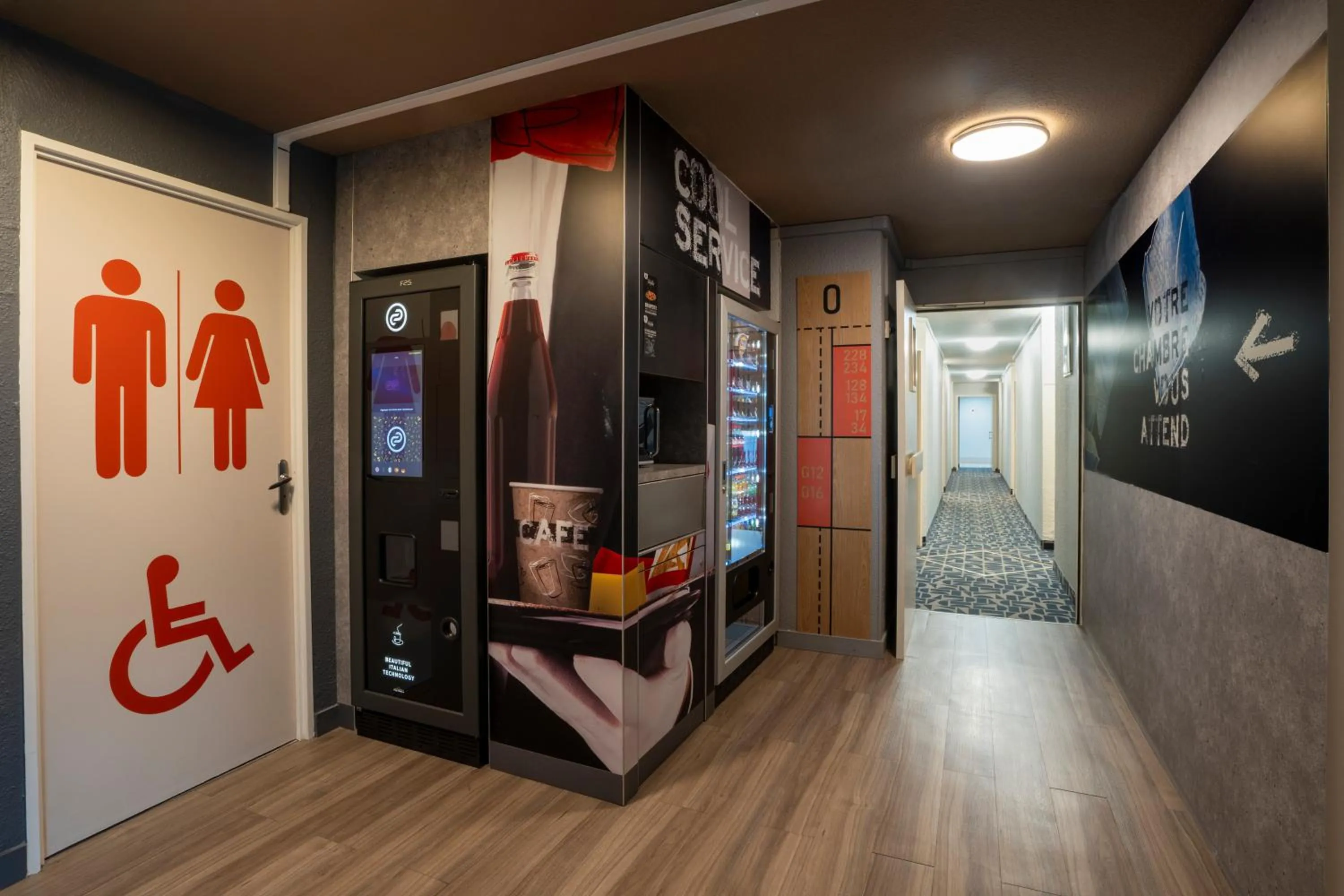 vending machine in ibis budget Rennes Chantepie - Hôtel rénové