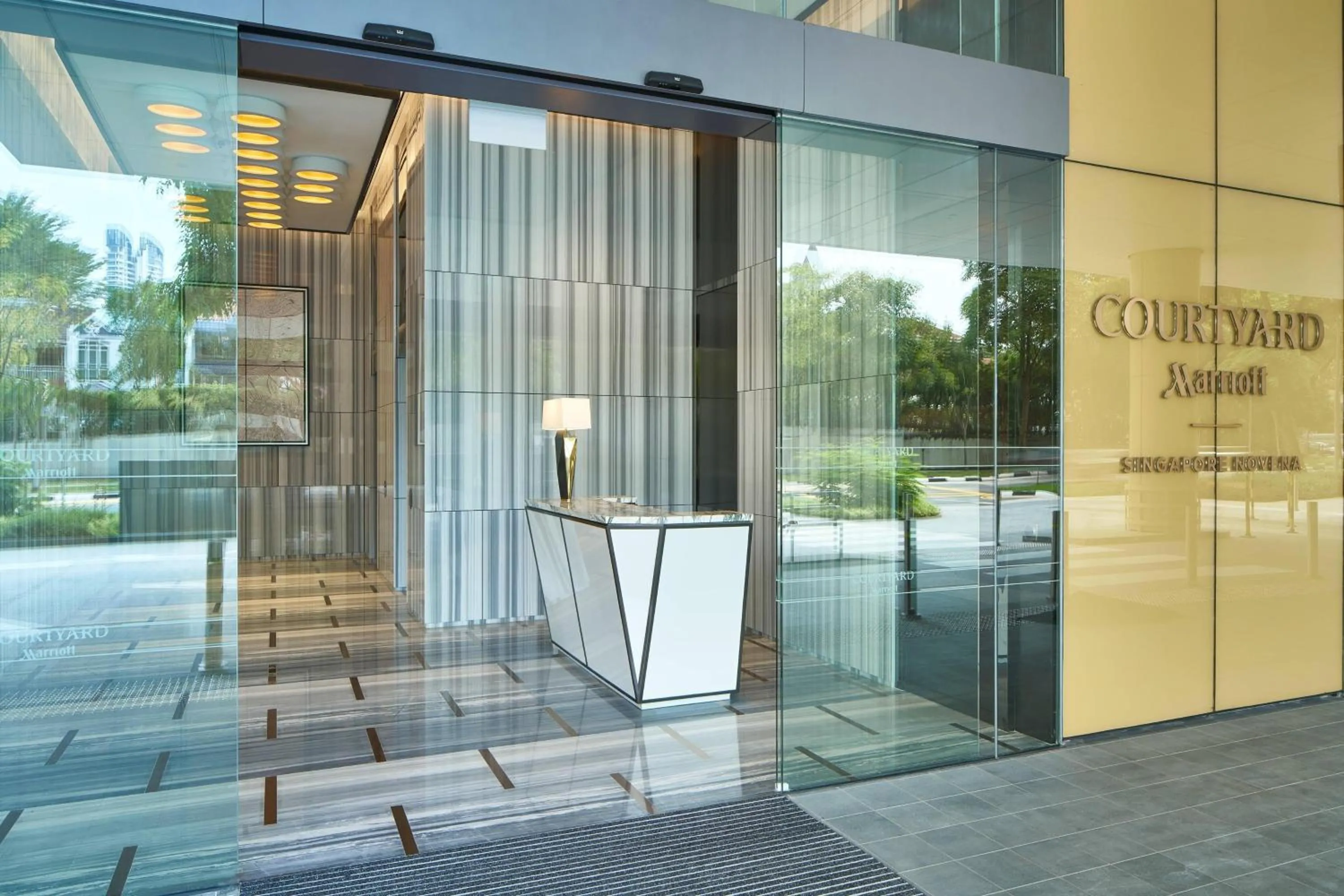 Lounge or bar in Courtyard by Marriott Singapore Novena