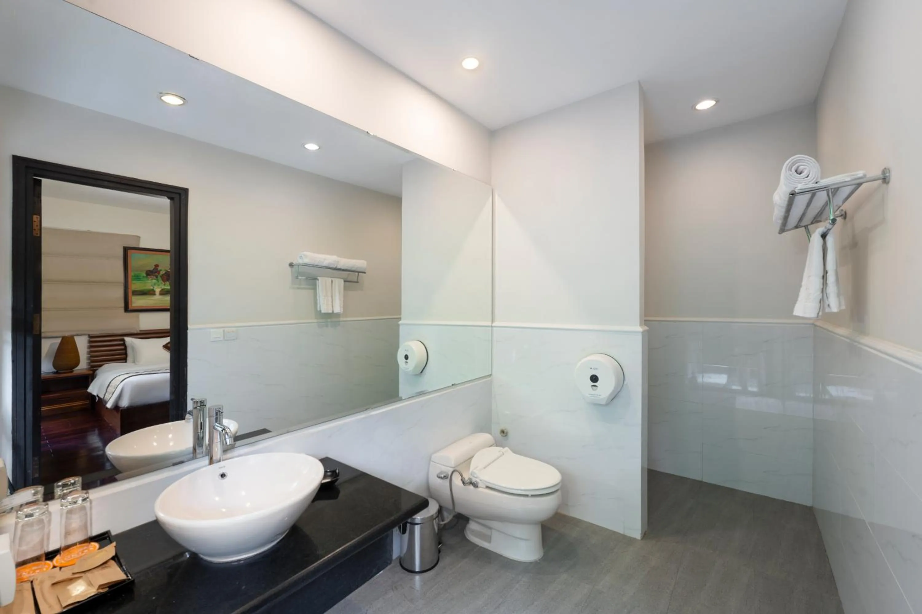 Shower in Son Tra Beach Resort & Spa Danang