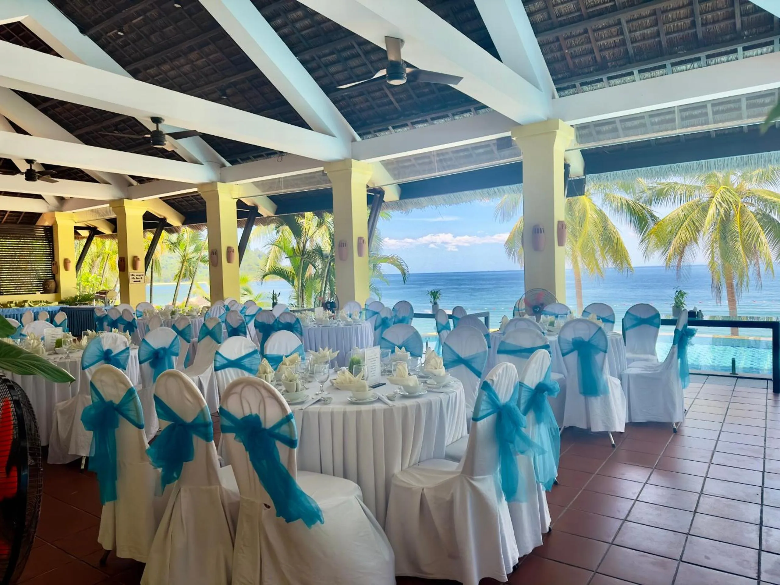 Restaurant/places to eat in Son Tra Beach Resort & Spa Danang