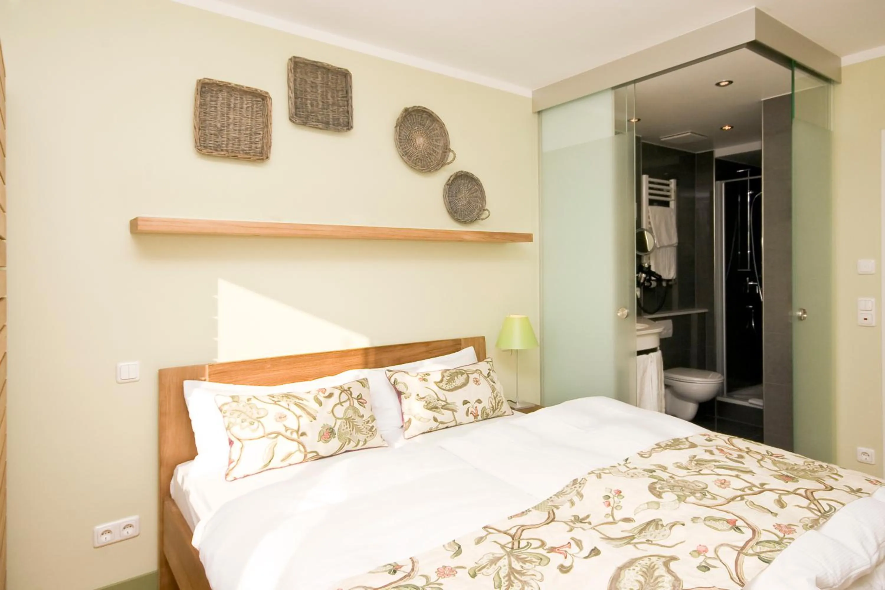 Photo of the whole room, Bed in Hotel Viva Sky