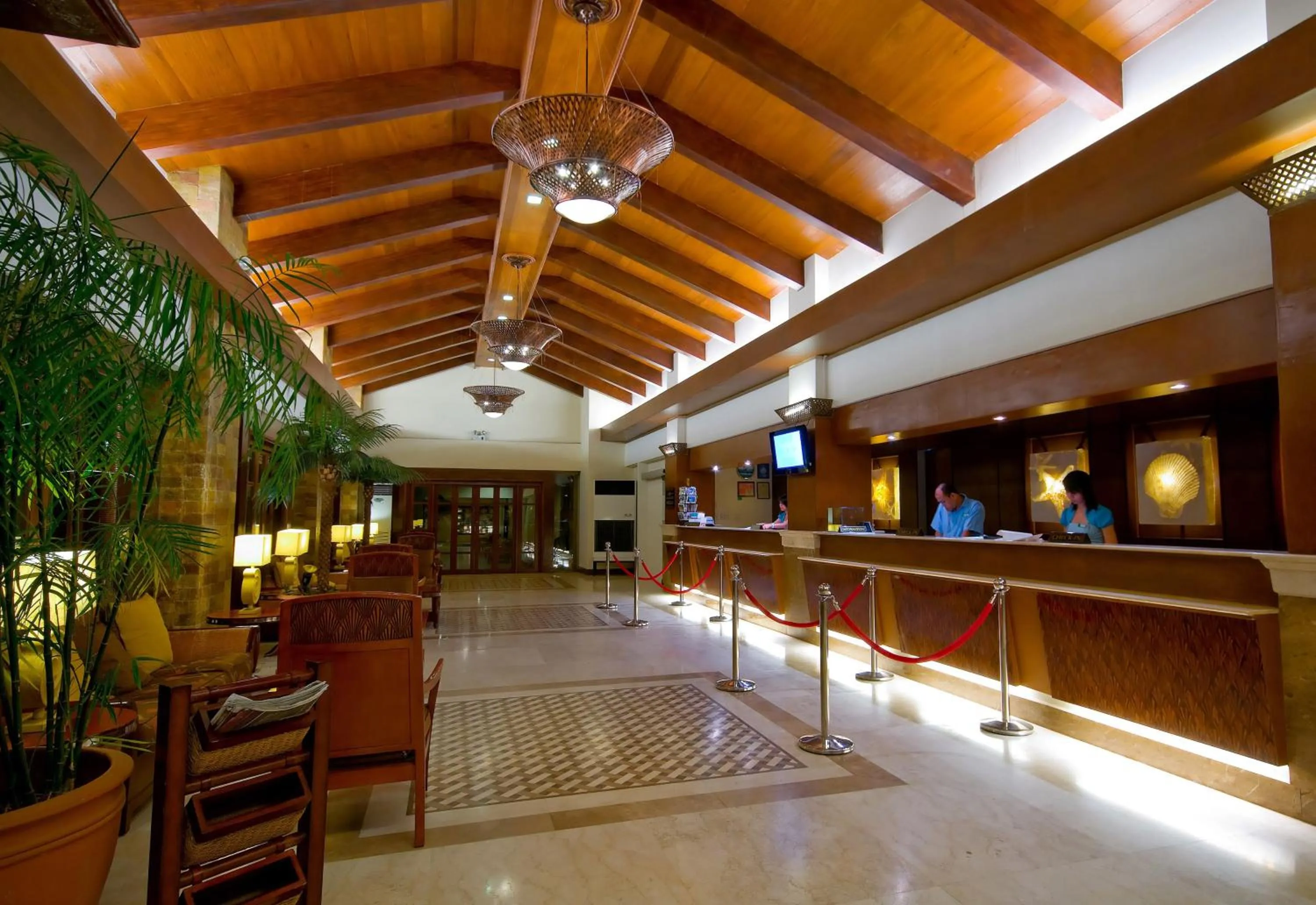 Lobby or reception in Henann Regency Resort and Spa