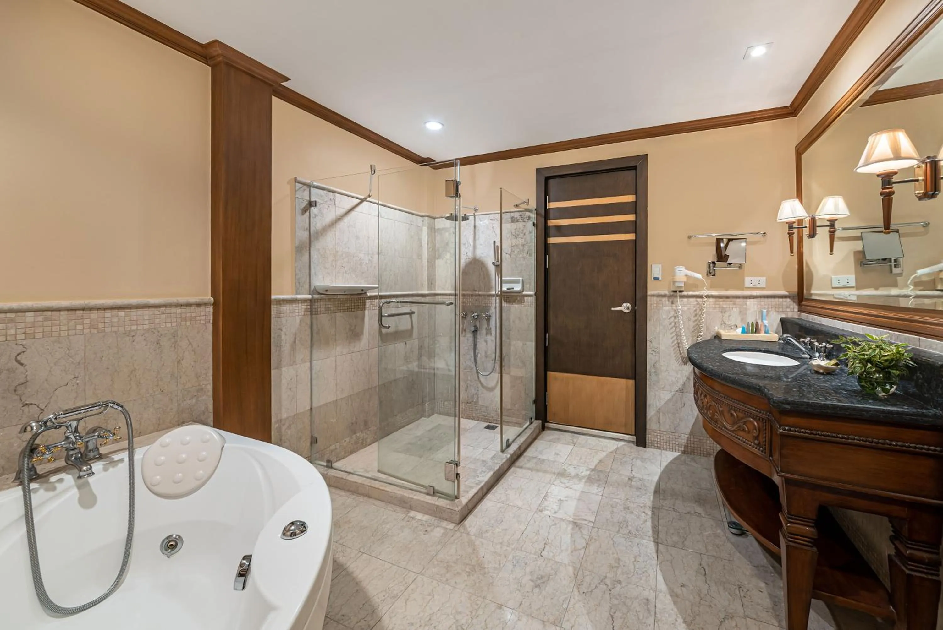 Bathroom in Henann Regency Resort and Spa