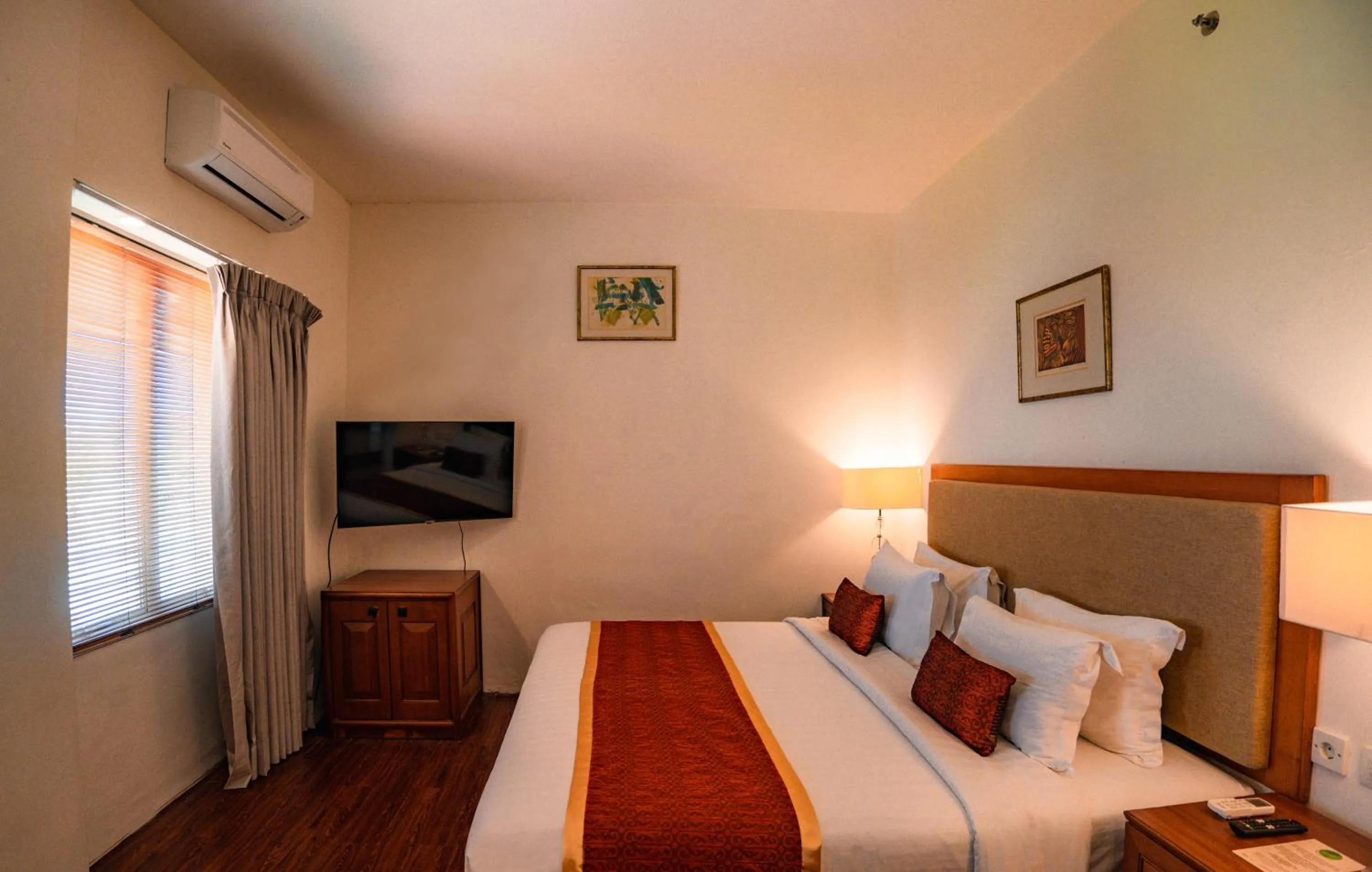 Bed in Kuta Paradiso Hotel