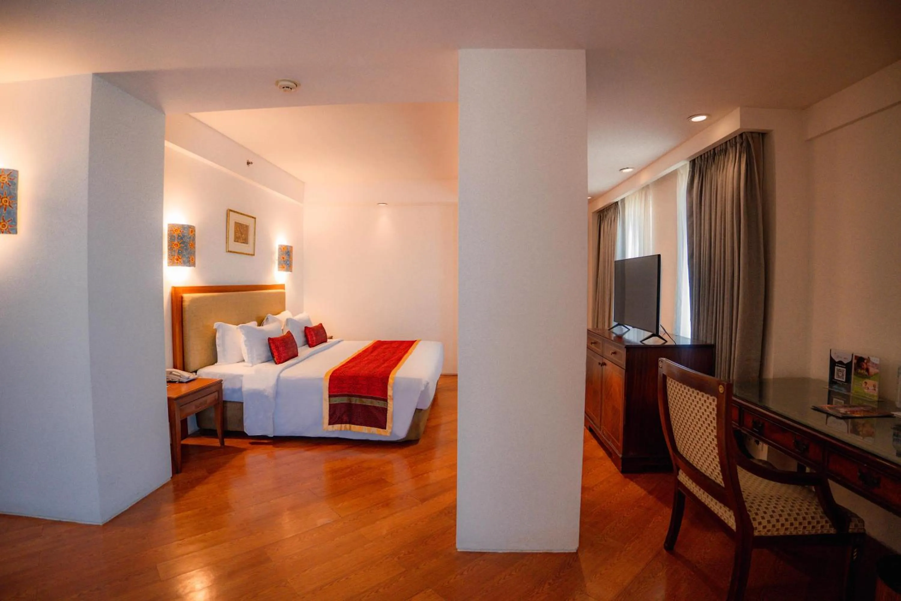 Bed in Kuta Paradiso Hotel