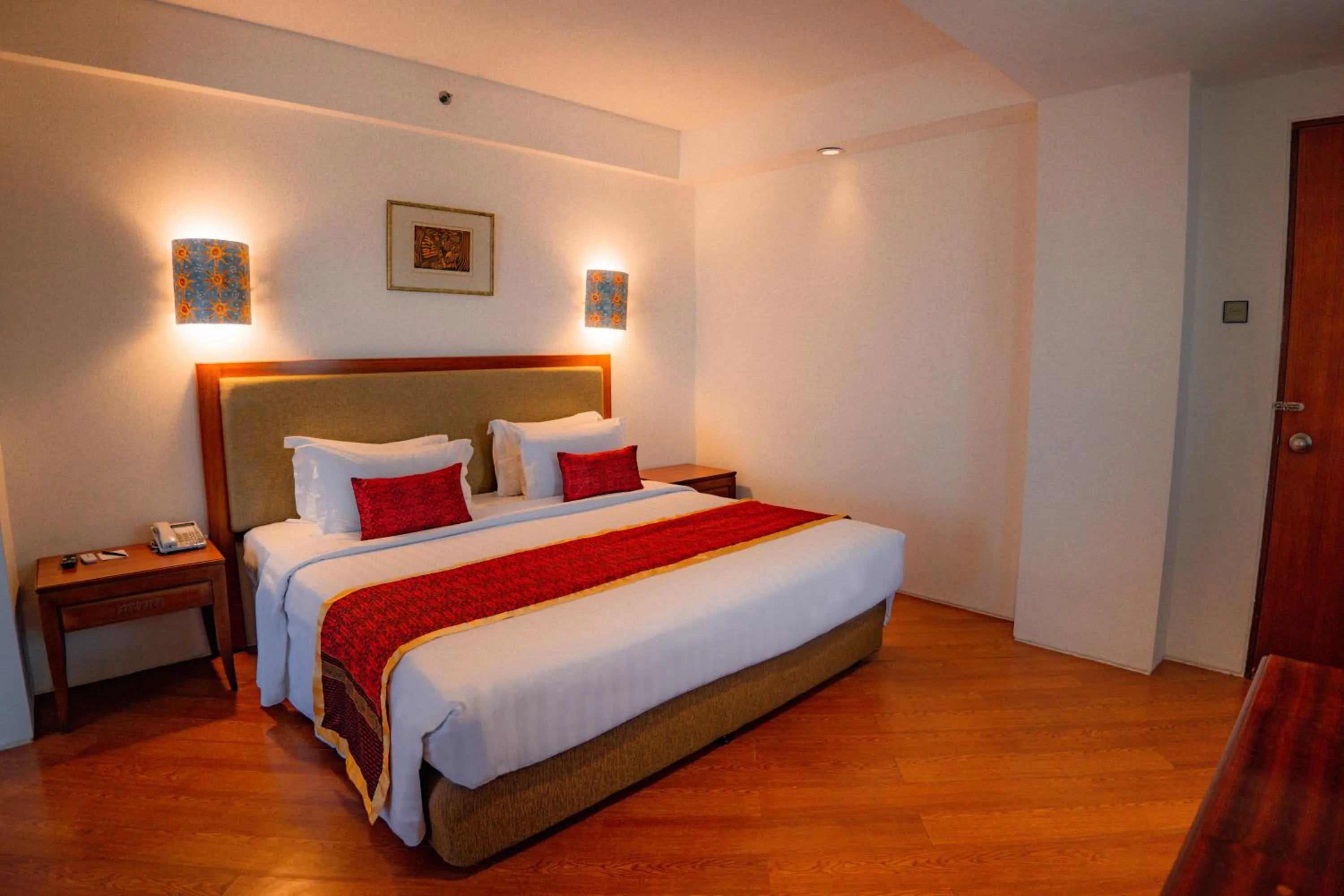 Bed in Kuta Paradiso Hotel