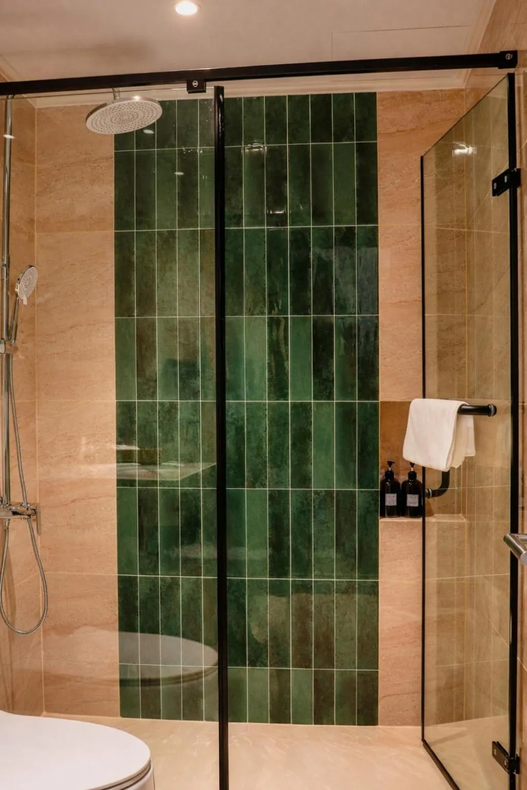 Bathroom in Bon Ami Hotel - Thiên Xuân Hotel