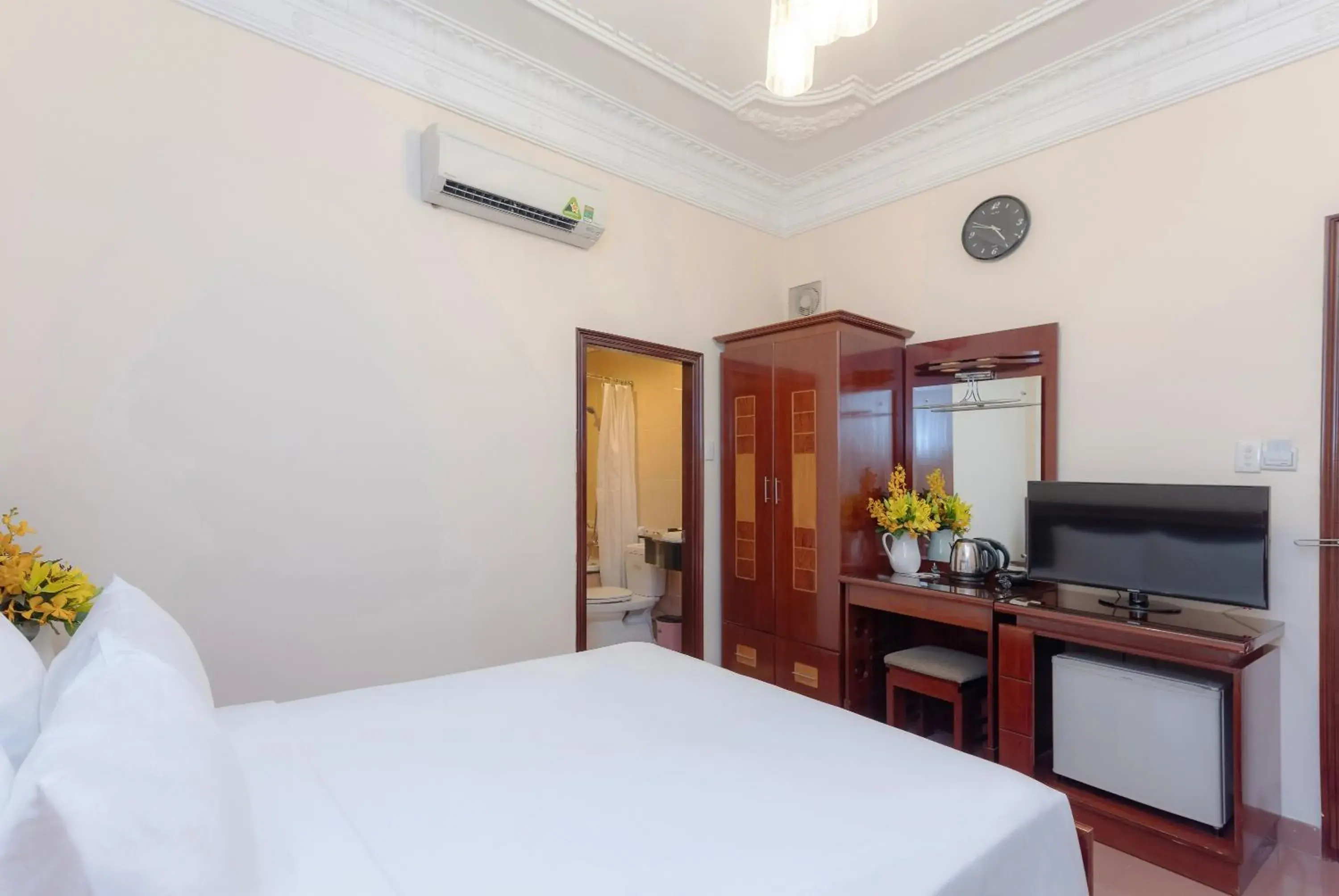 Economy Double Room (No window) in Bon Ami Hotel - Thiên Xuân Hotel Economy Double Room (No window) in Bon Ami Hotel - Thiên Xuân Hotel