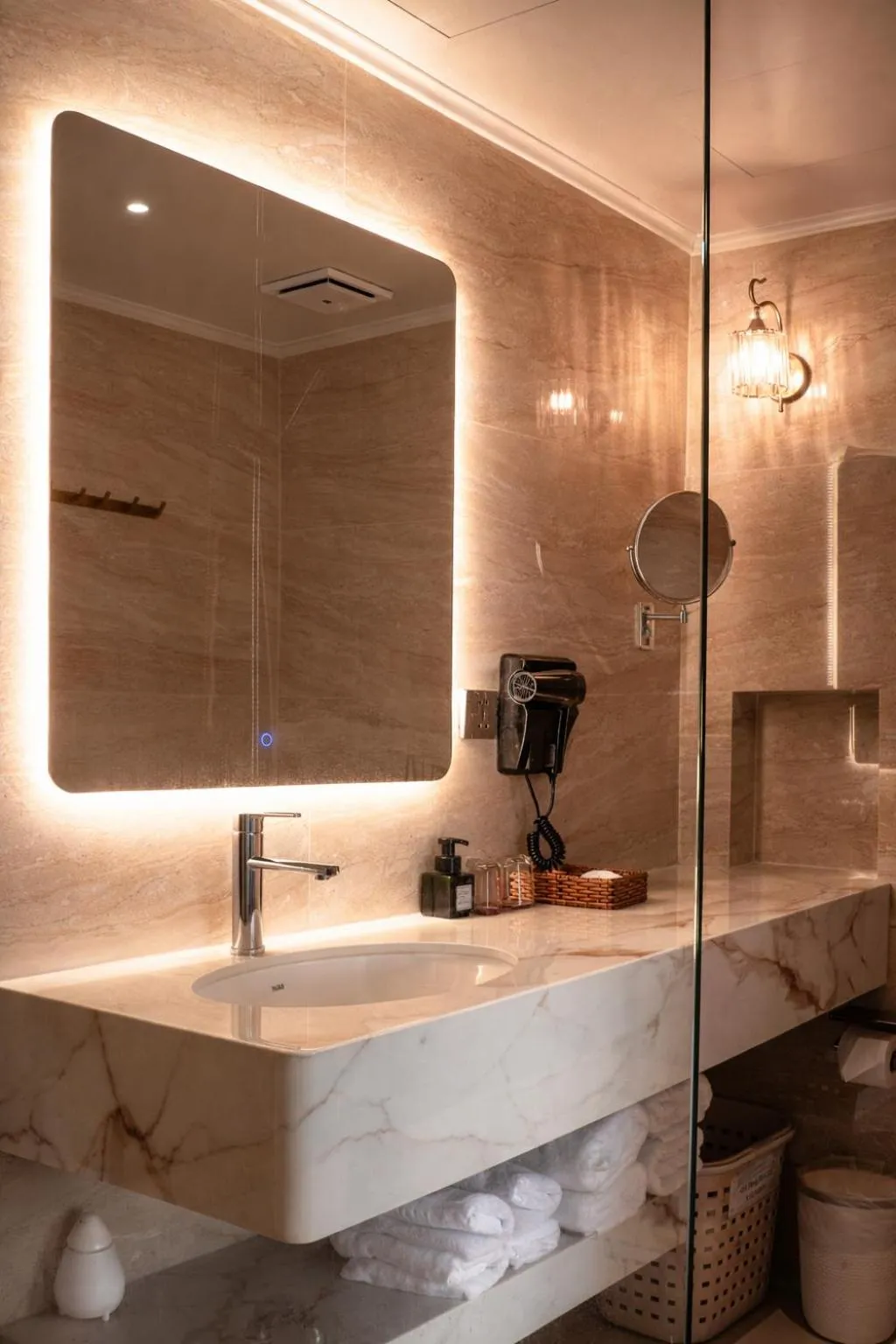 Bathroom in Bon Ami Hotel - Thiên Xuân Hotel