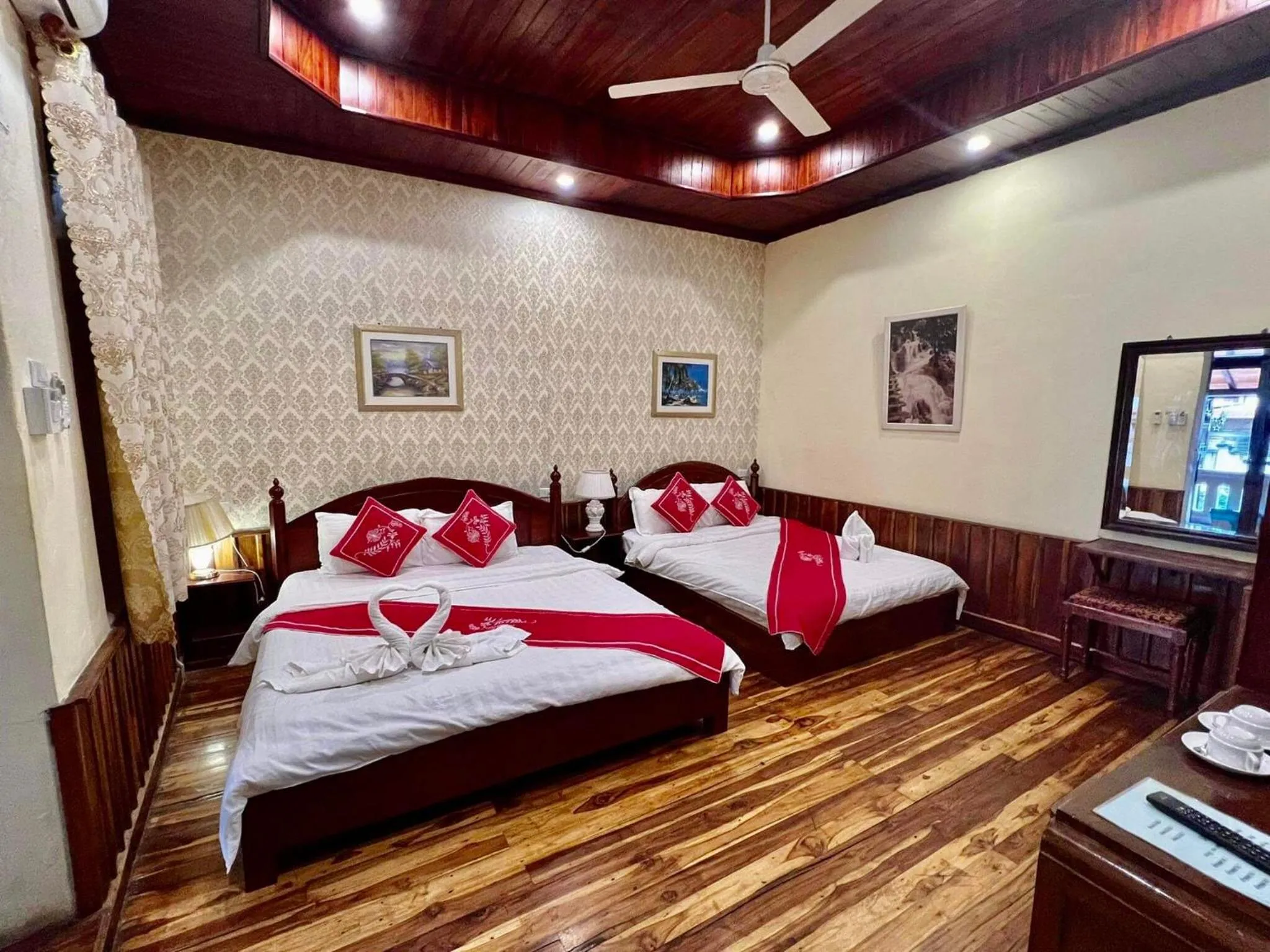 Bed in Villa Phathana Boutique Hotel