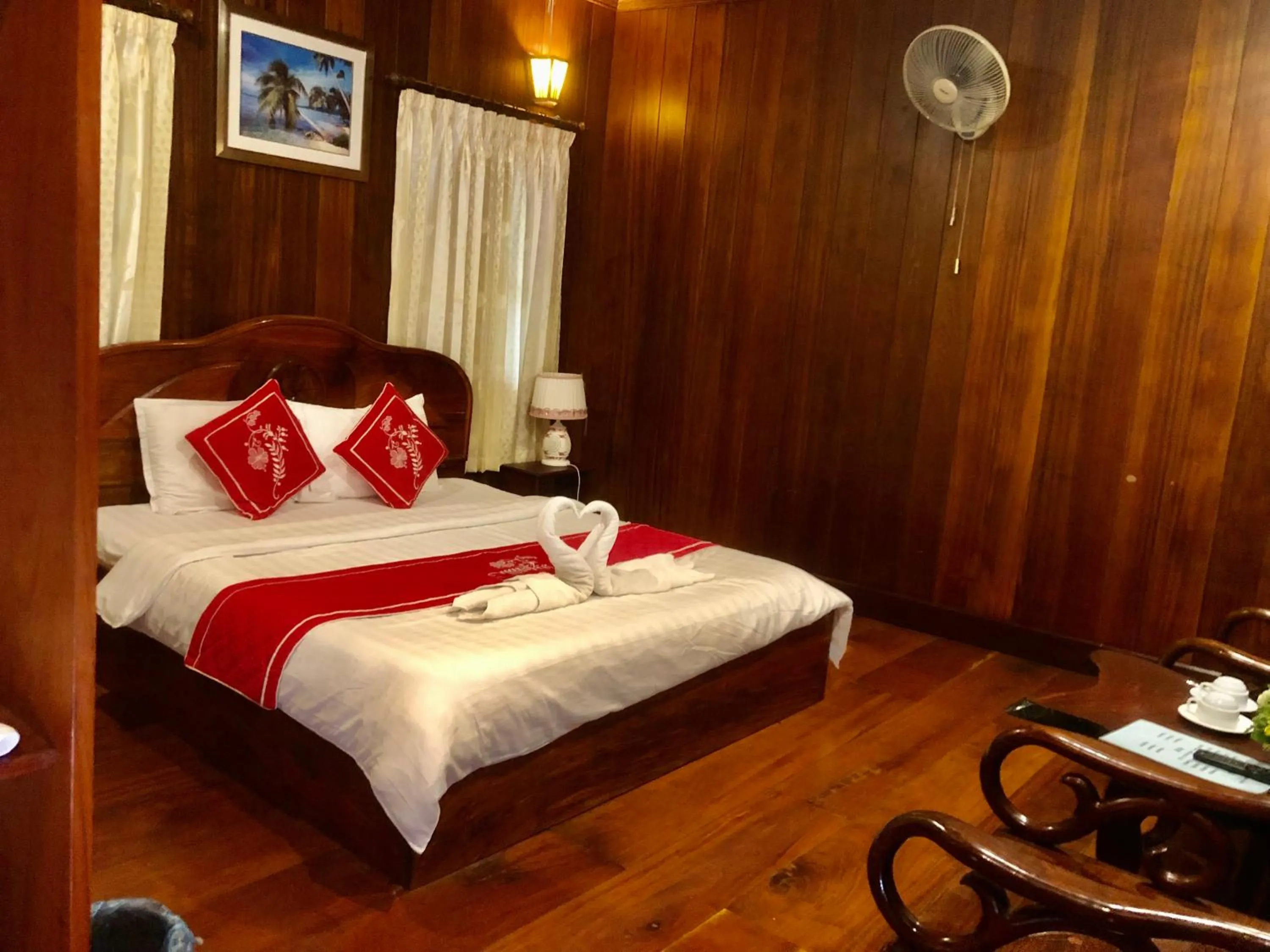 Bed in Villa Phathana Boutique Hotel