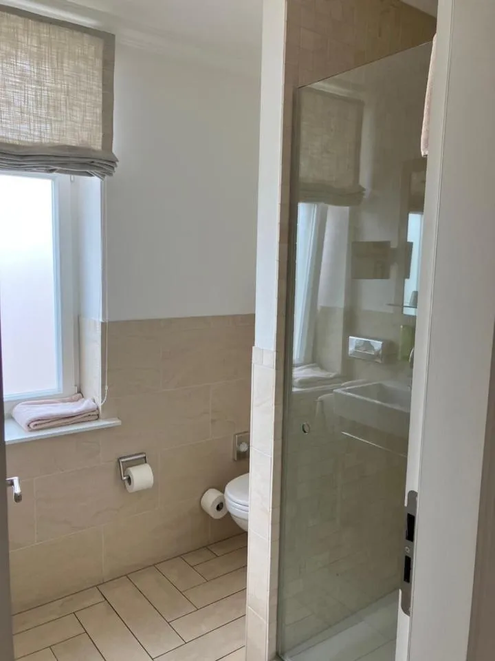 Shower in Hotel Seemöwe