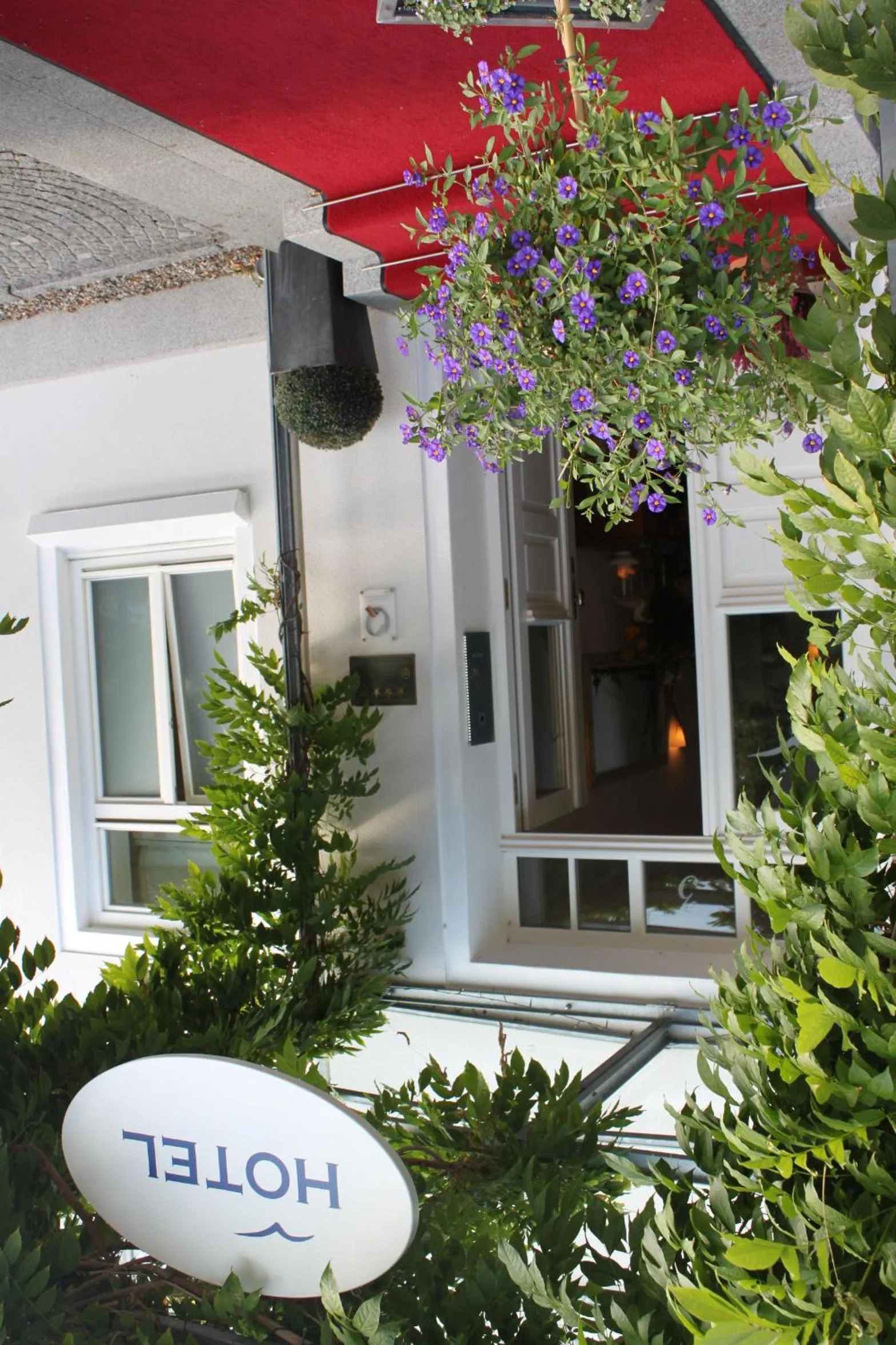 Facade/entrance in Hotel Seemöwe