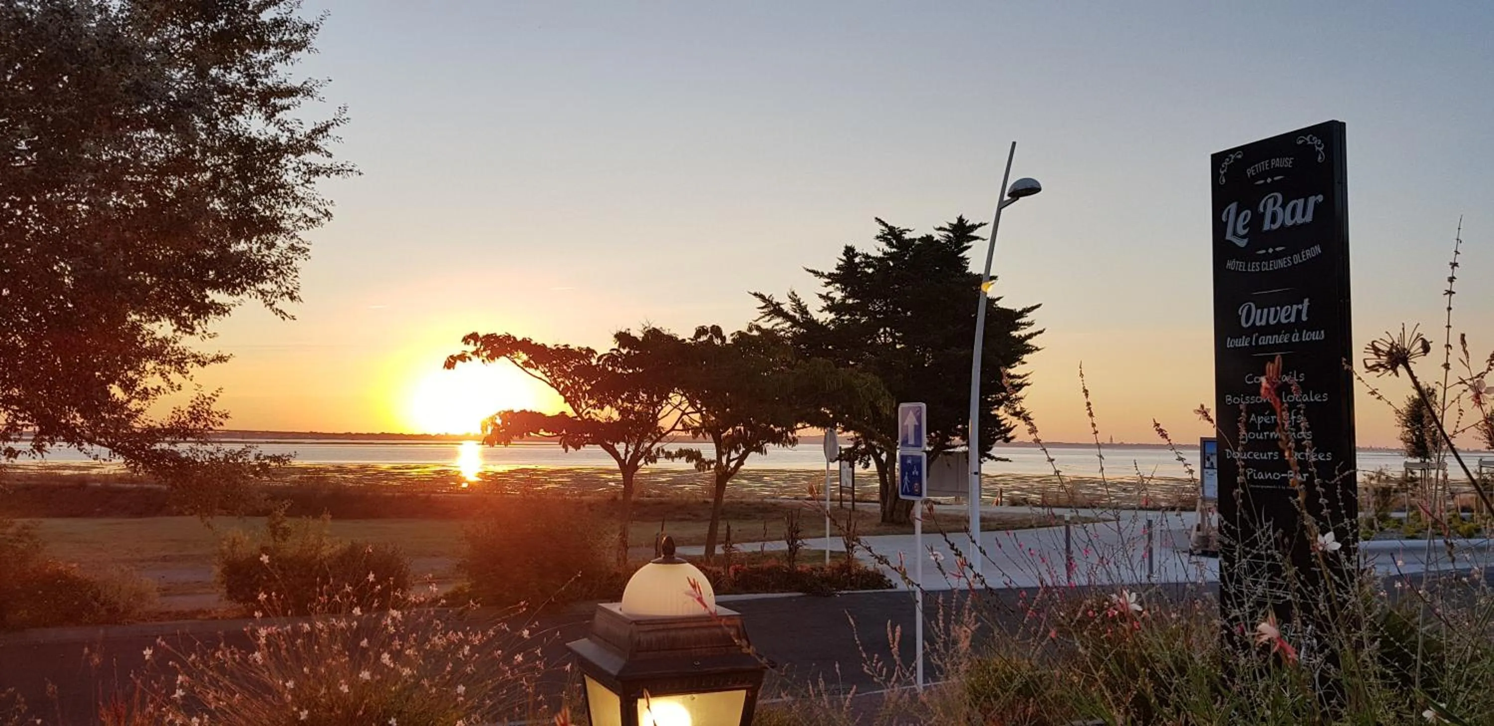 Sunrise in Hotel et Spa Les Cleunes Oléron