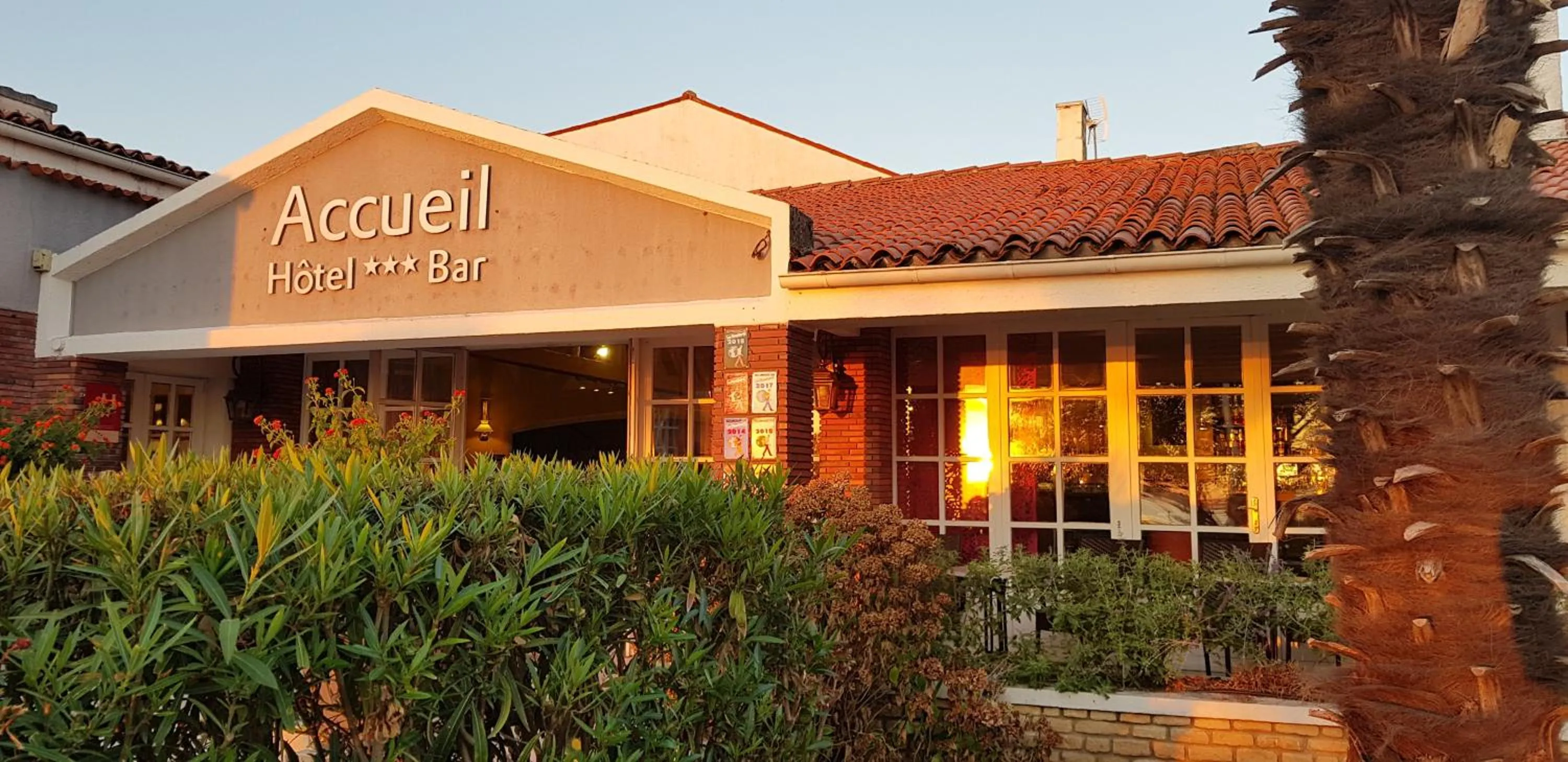 Facade/entrance in Hotel et Spa Les Cleunes Oléron