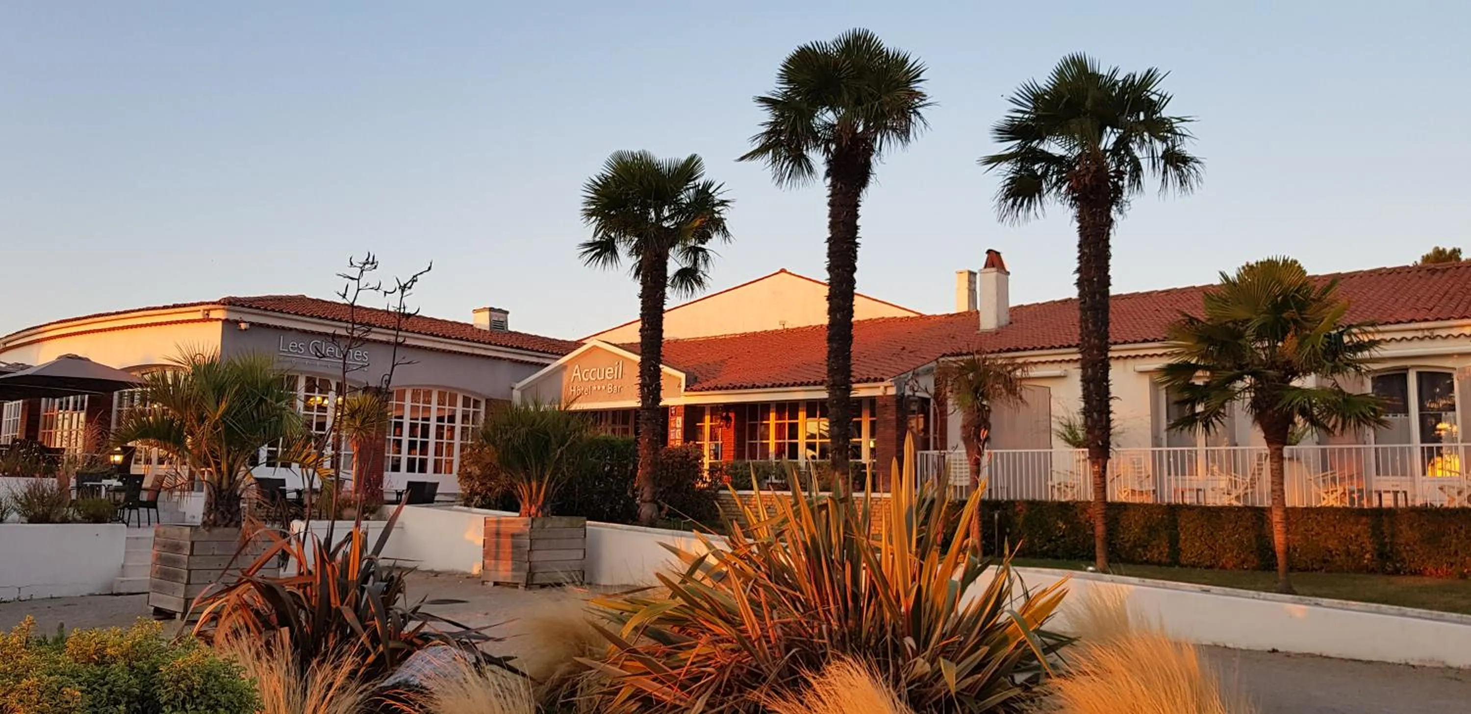 Property building in Hotel et Spa Les Cleunes Oléron