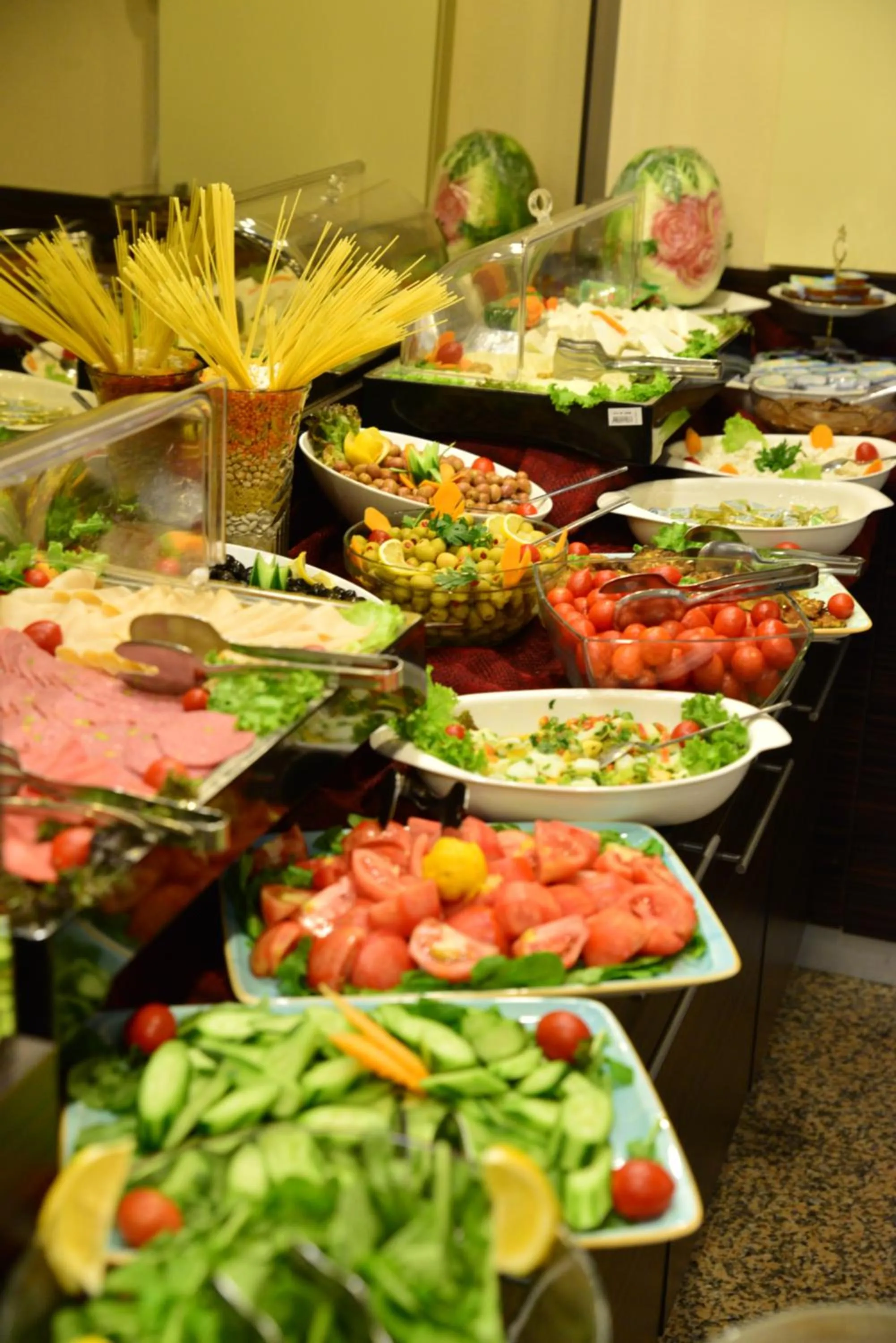 Buffet breakfast in Golden Siyav Hotel