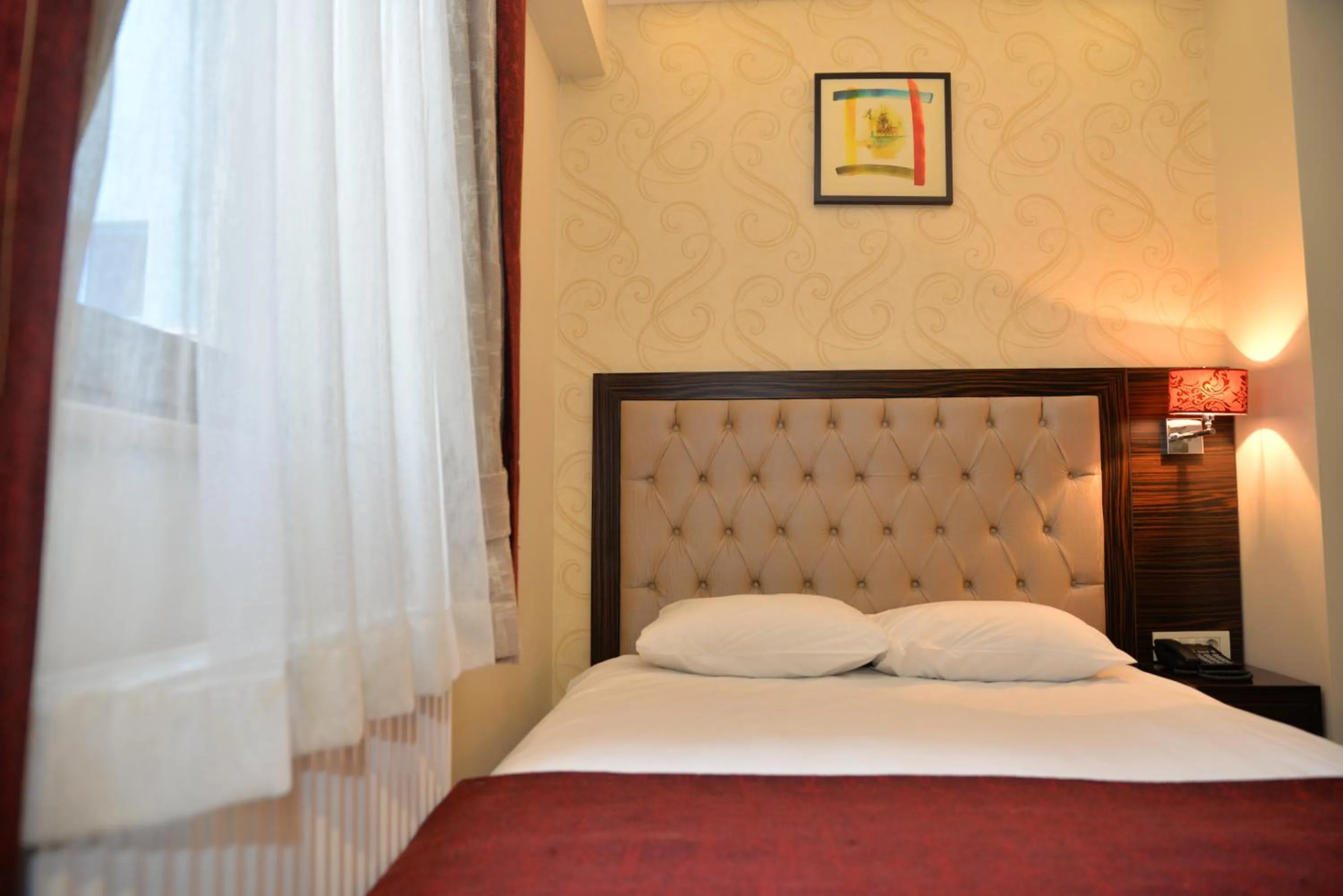 Bed in Golden Siyav Hotel