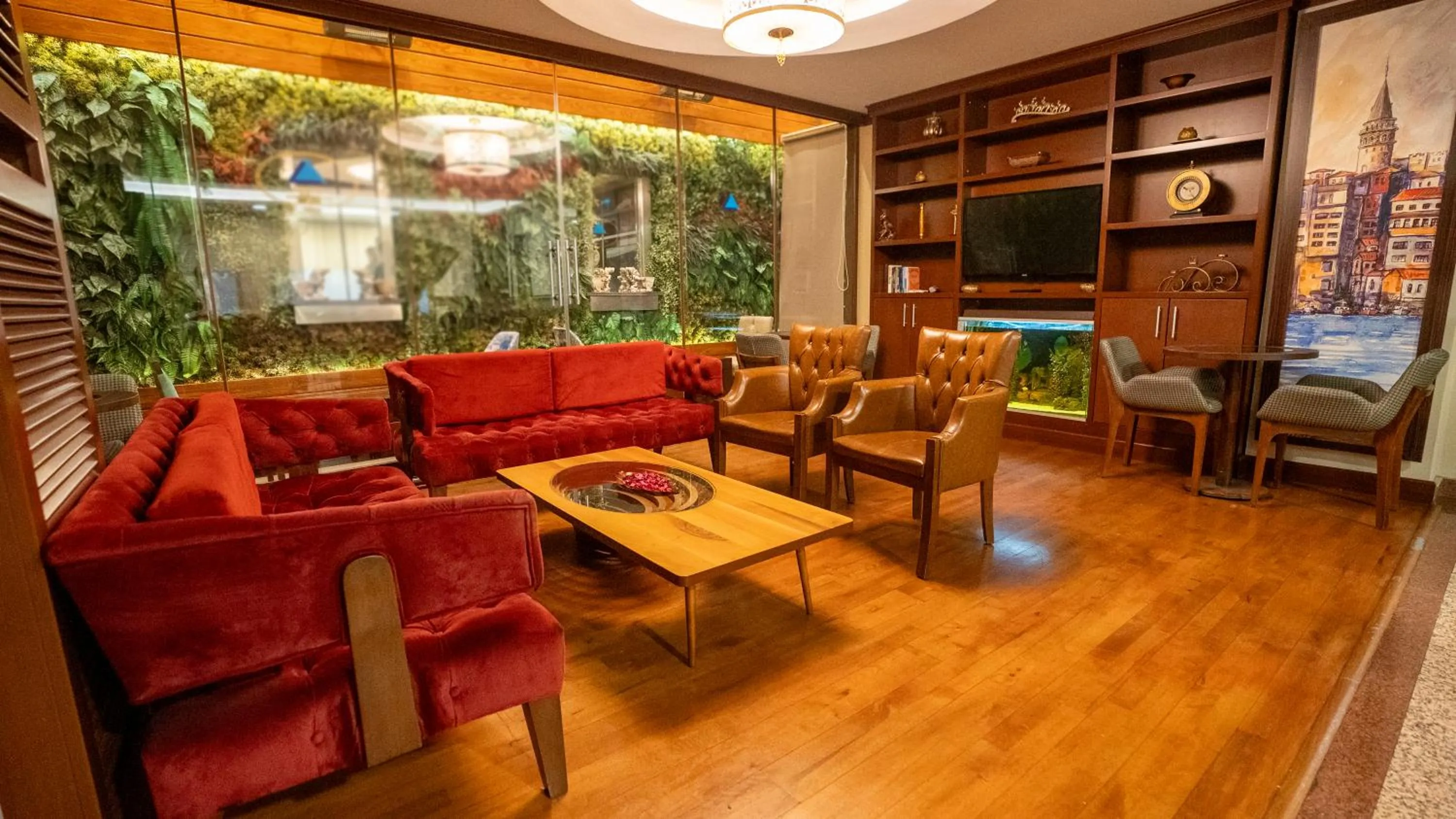 Seating area in Golden Siyav Hotel