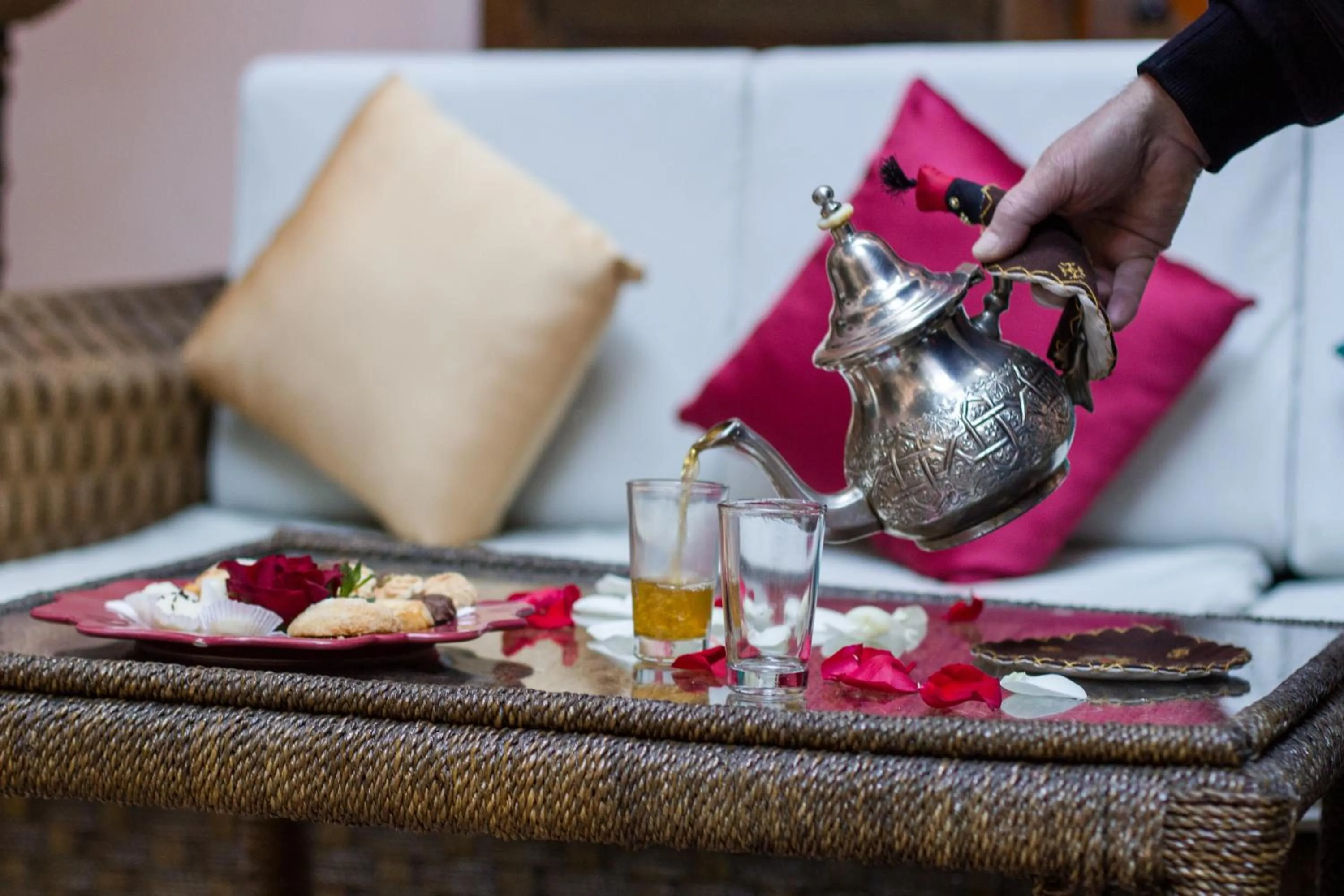 Restaurant/places to eat in Riad Amina