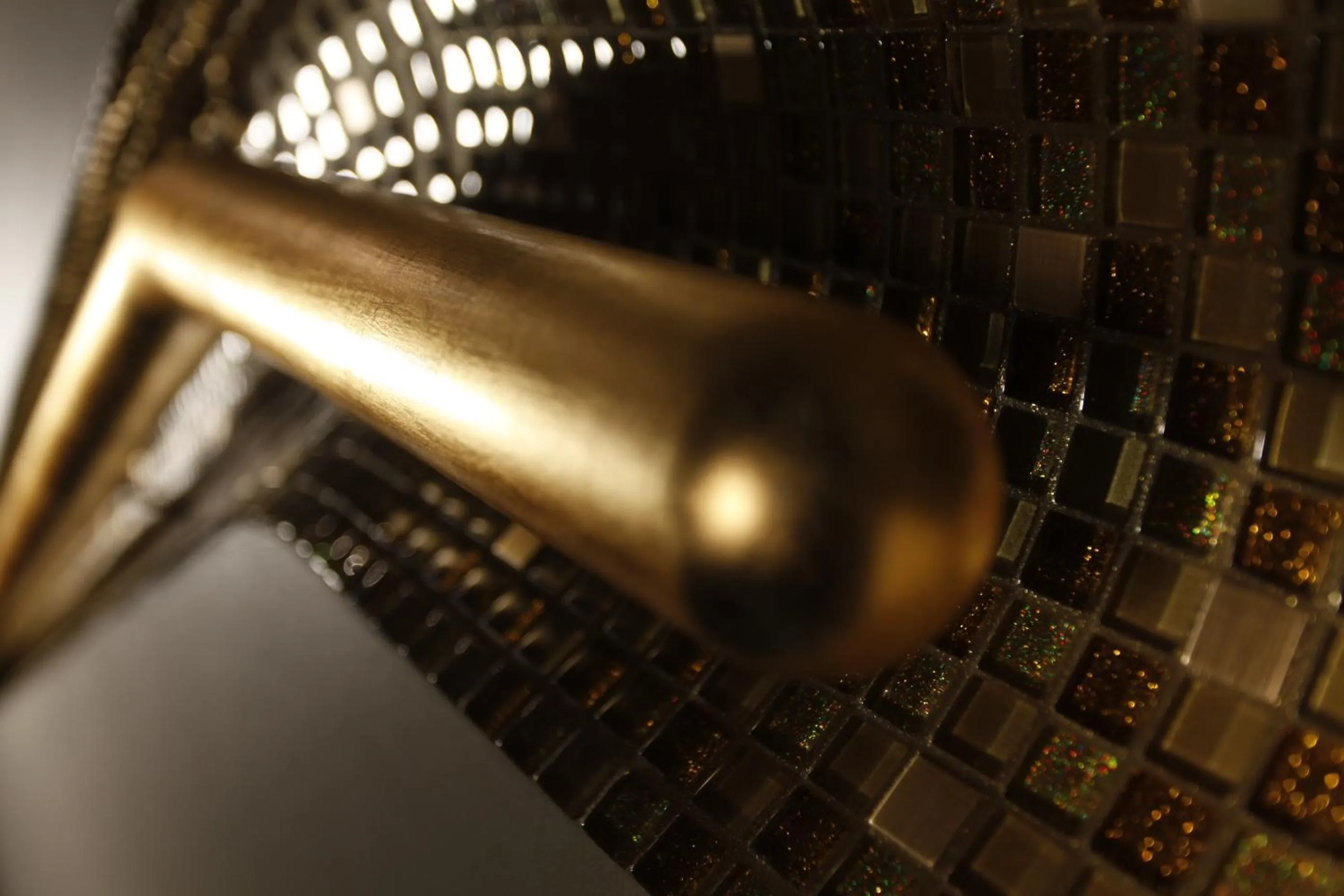 Decorative detail in Soleil Boutique H