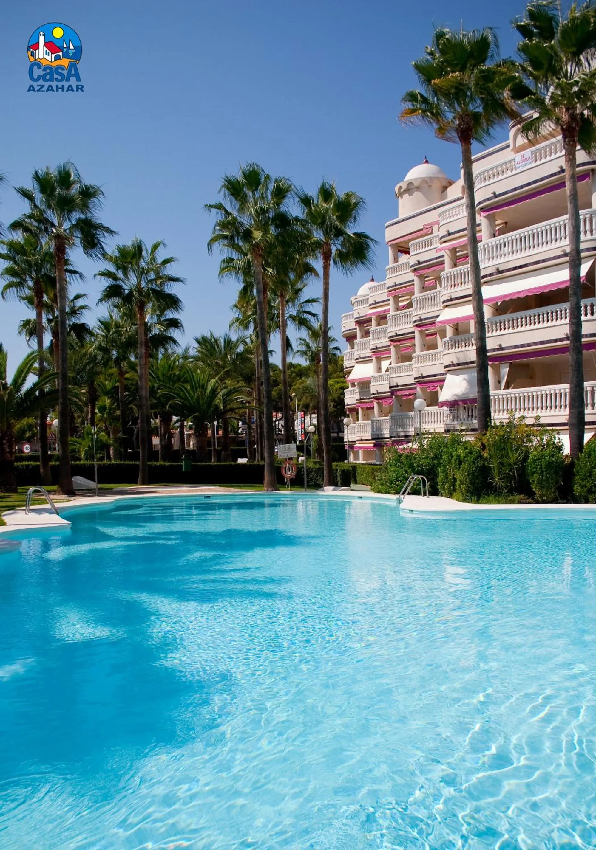 Swimming pool in Residencial Casablanca Casa Azahar